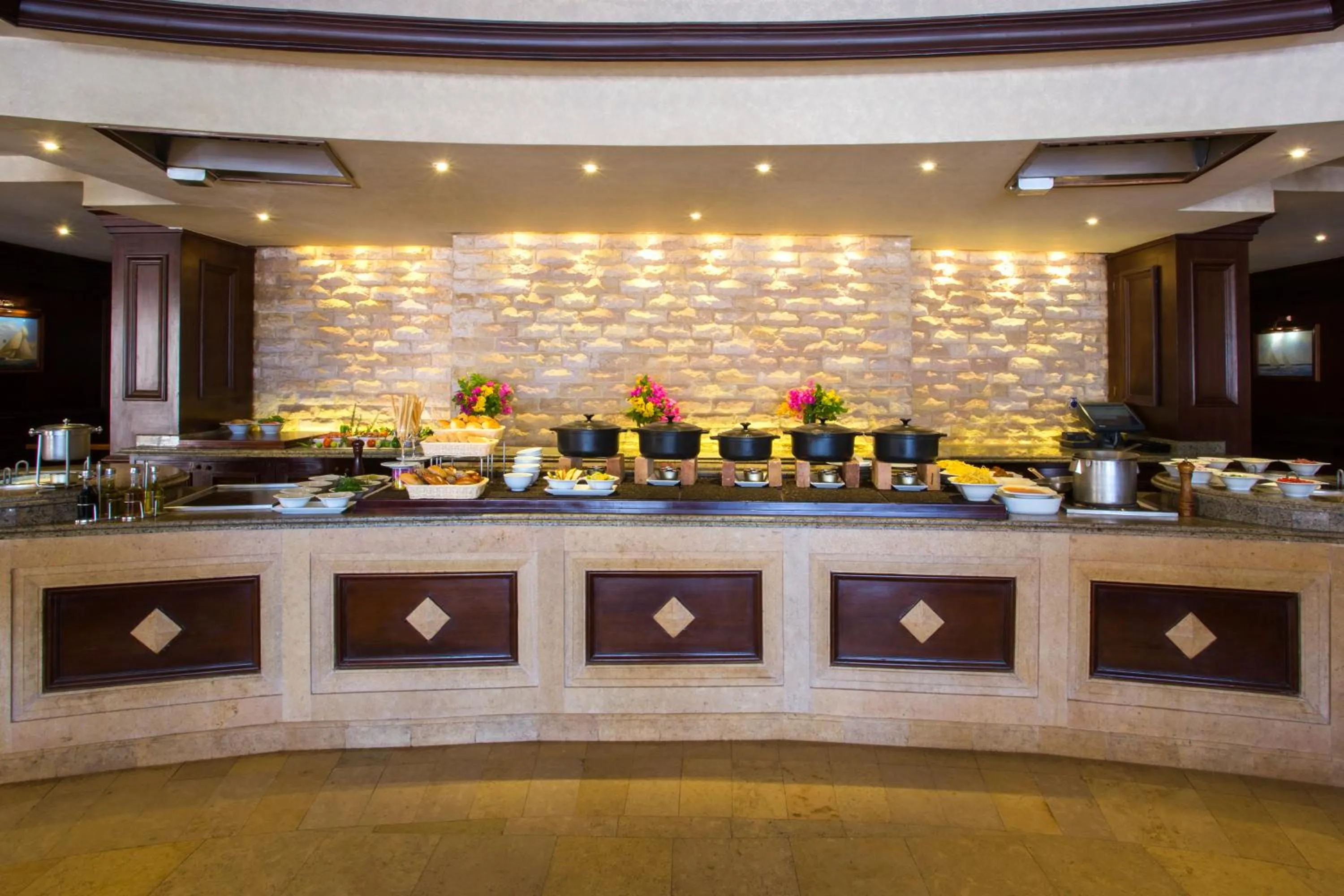 Restaurant/places to eat in Kempinski Hotel Soma Bay