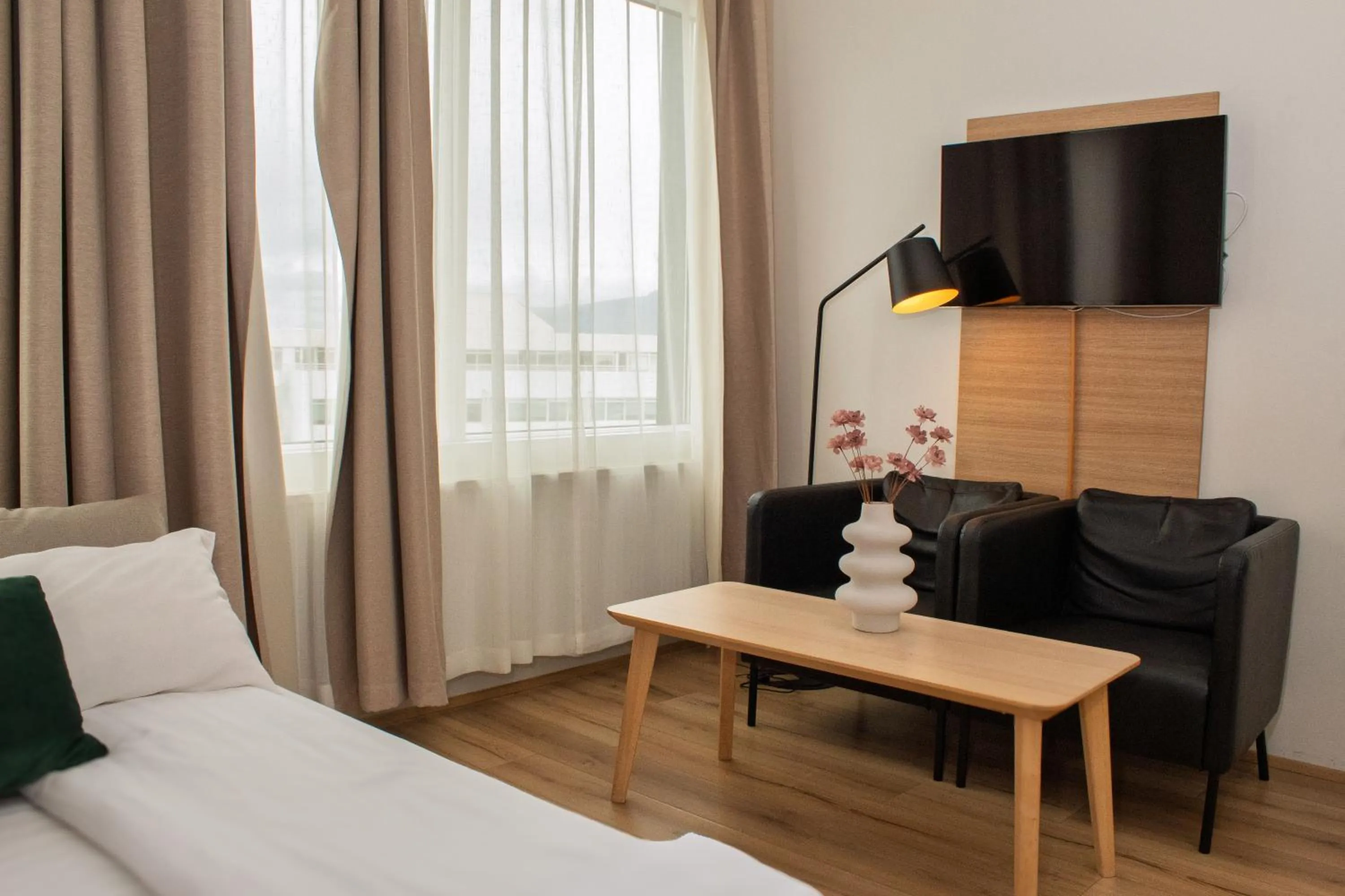 TV and multimedia, Bed in Hotel Muli