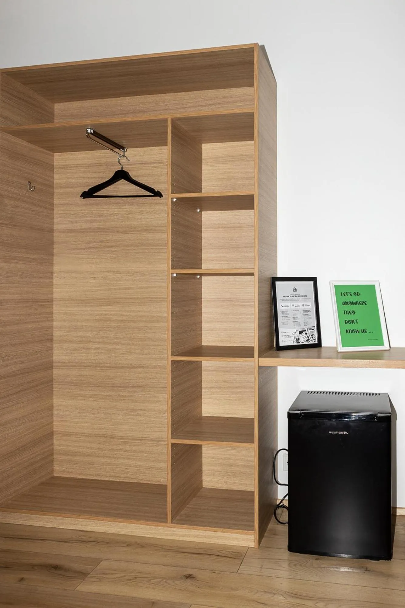 wardrobe in Hotel Muli