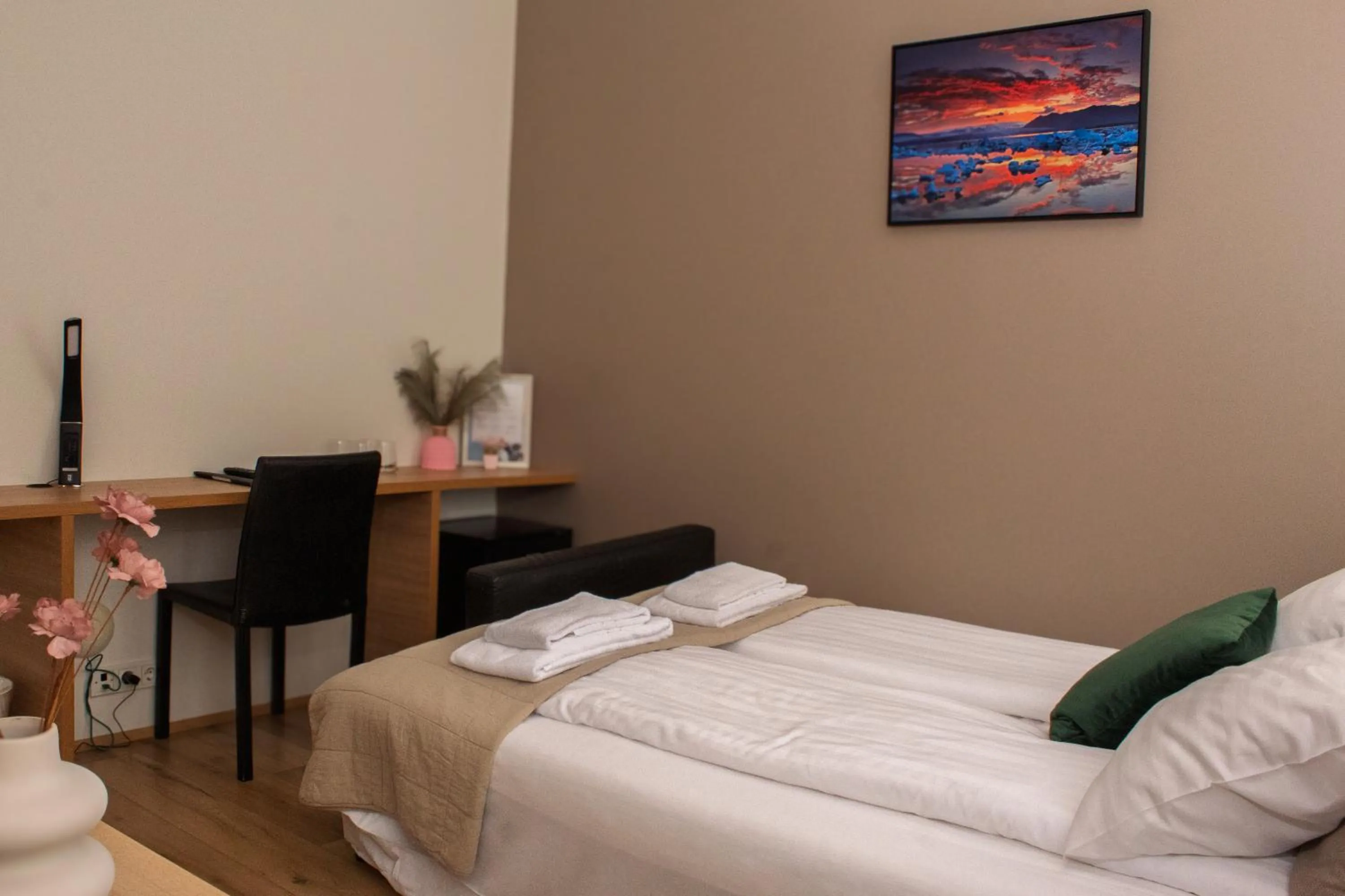 Bedroom, Bed in Hotel Muli