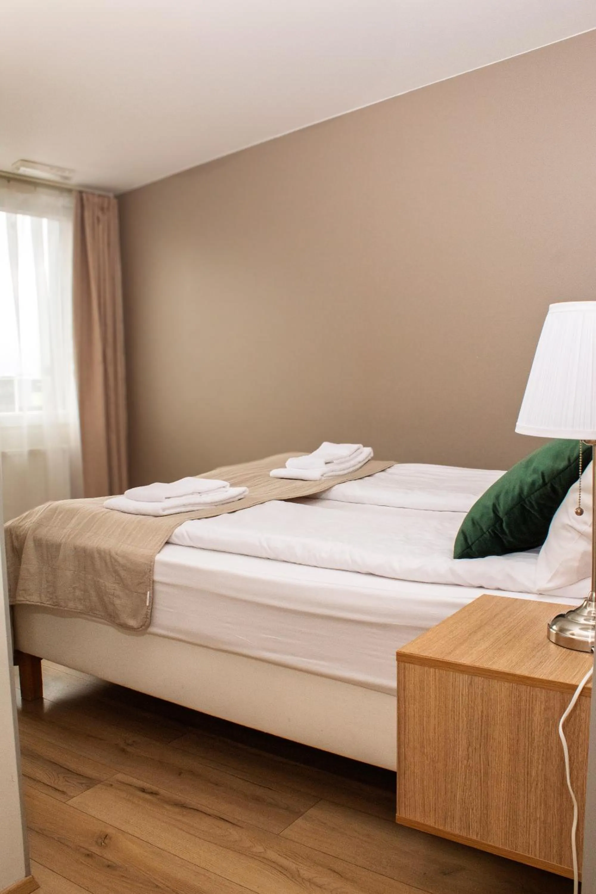 Bedroom, Bed in Hotel Muli