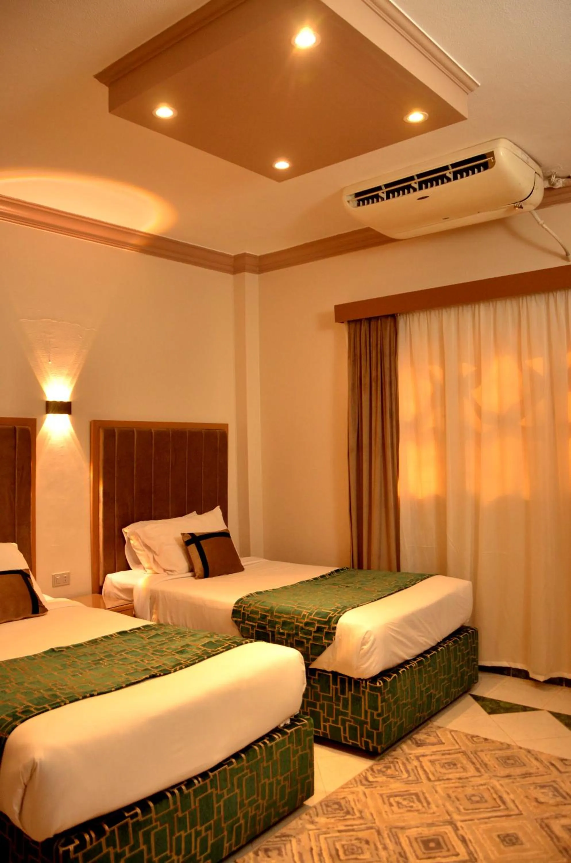 Bedroom, Bed in Dive Inn Resort