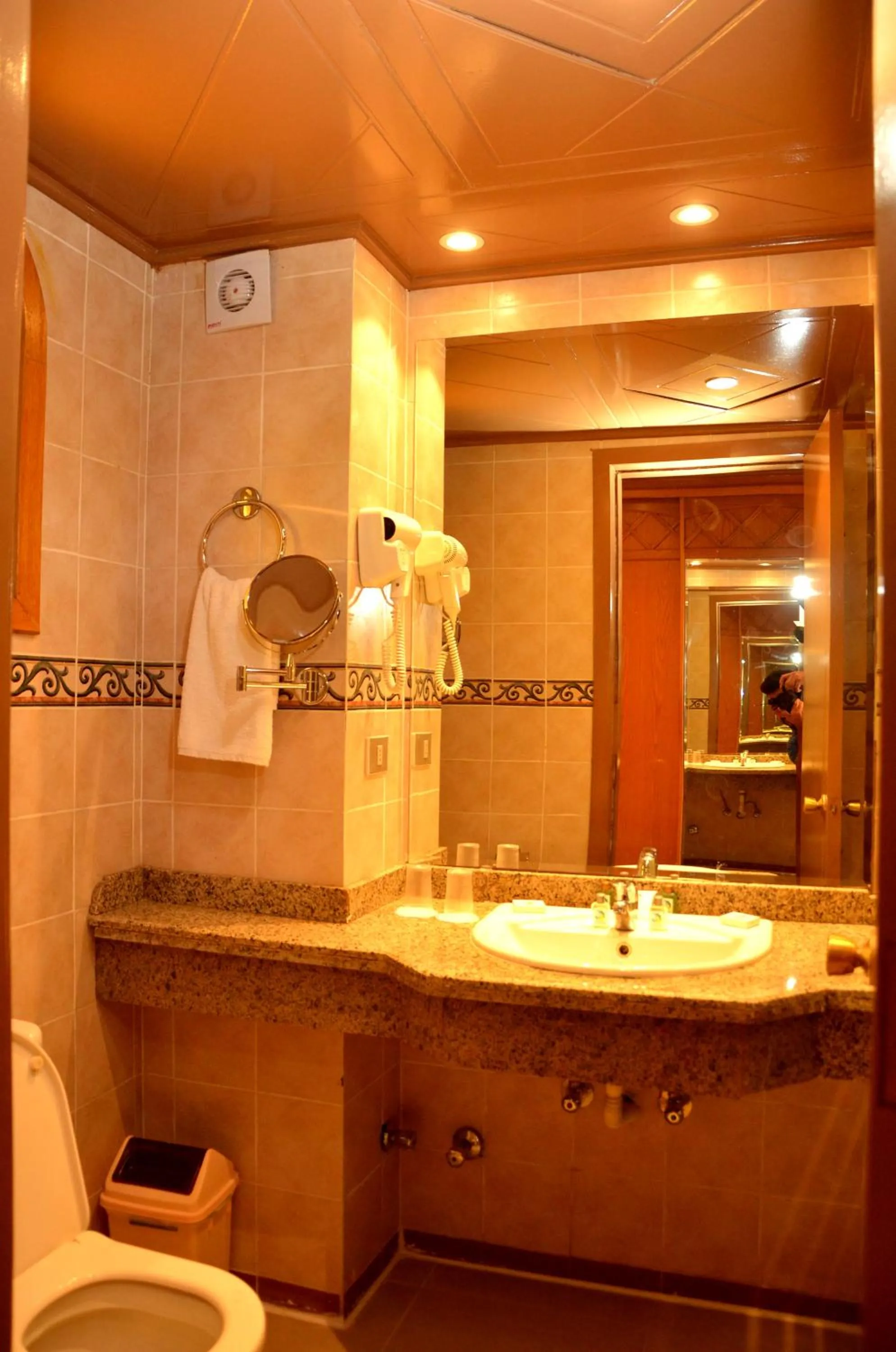 Bathroom in Dive Inn Resort