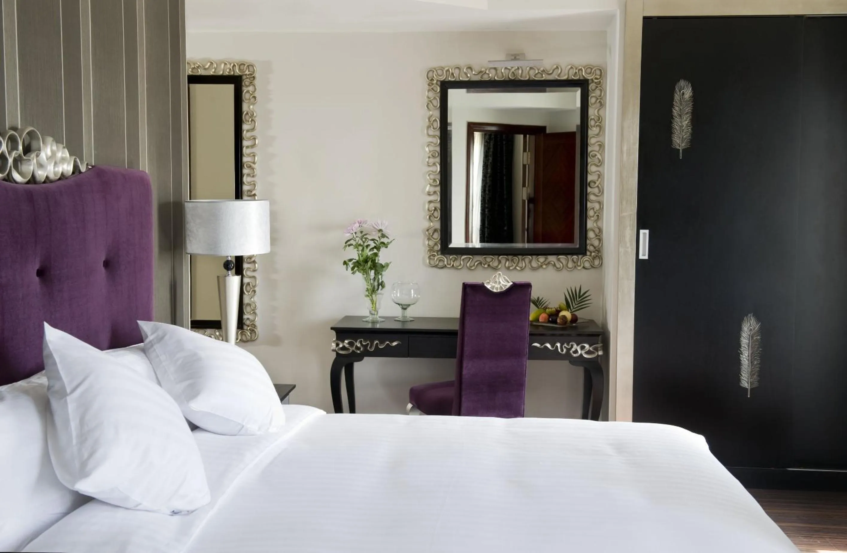 Bed in Barceló Cairo Pyramids