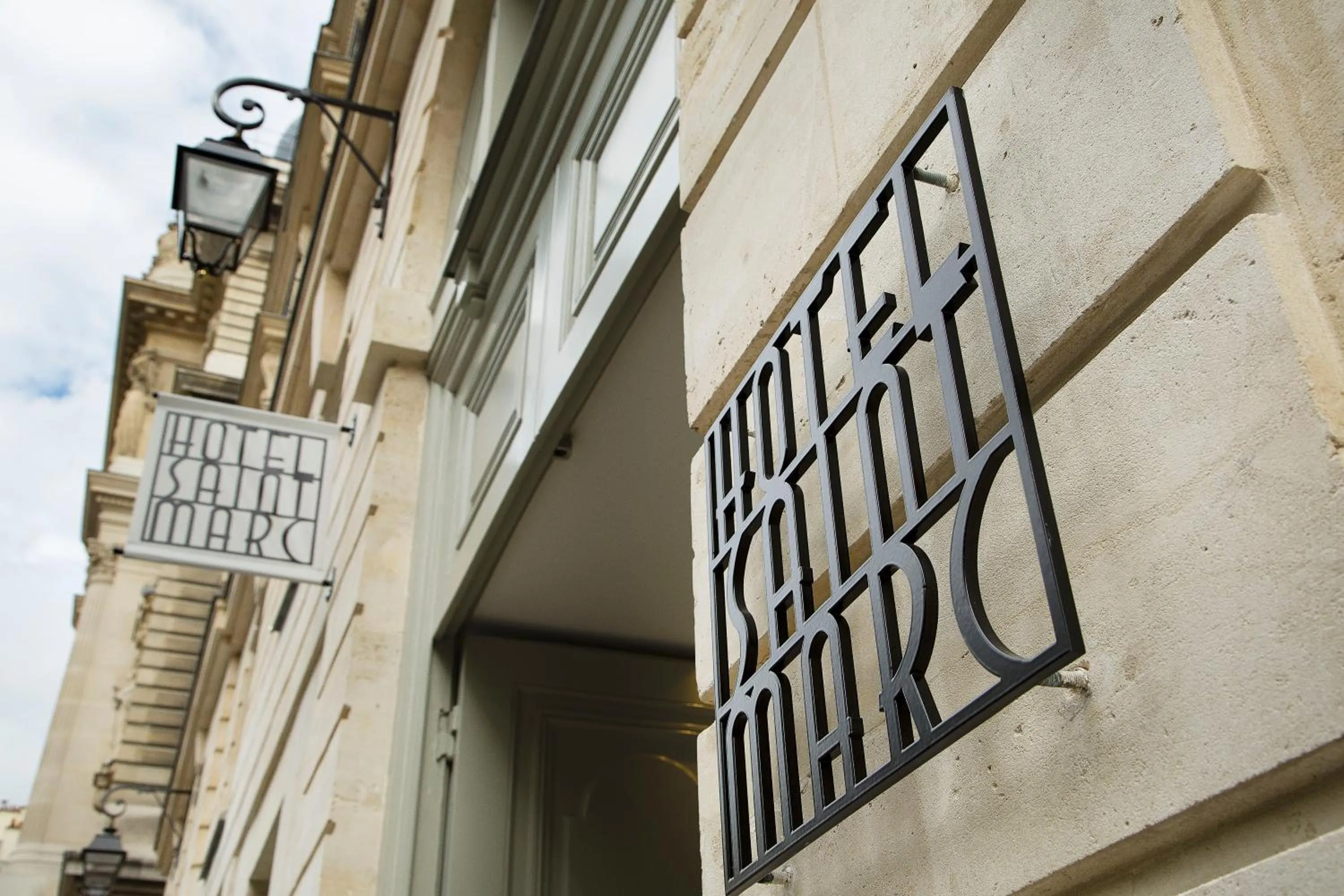 Property logo or sign in Hôtel Saint-Marc