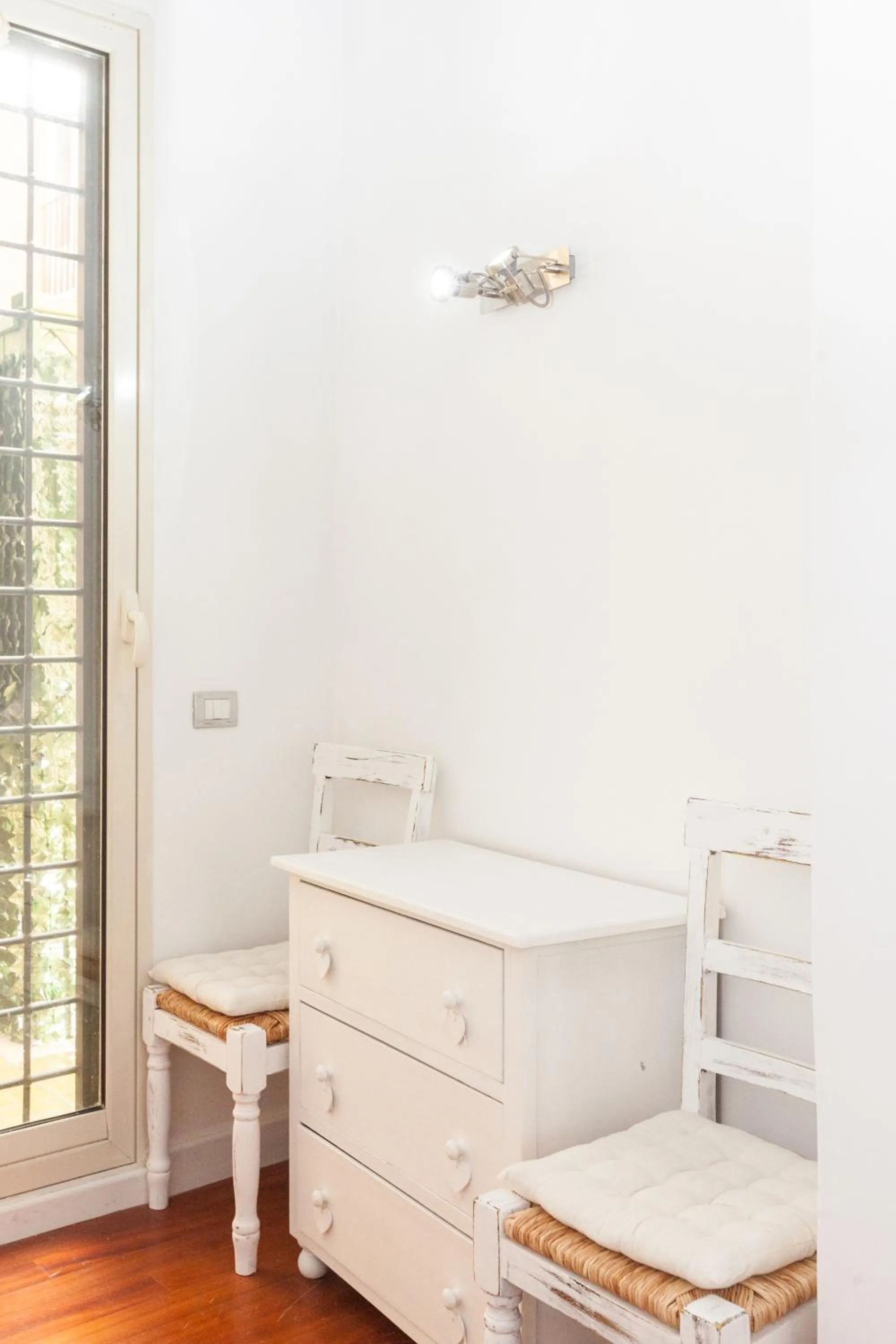 Decorative detail in La Maison de la vie