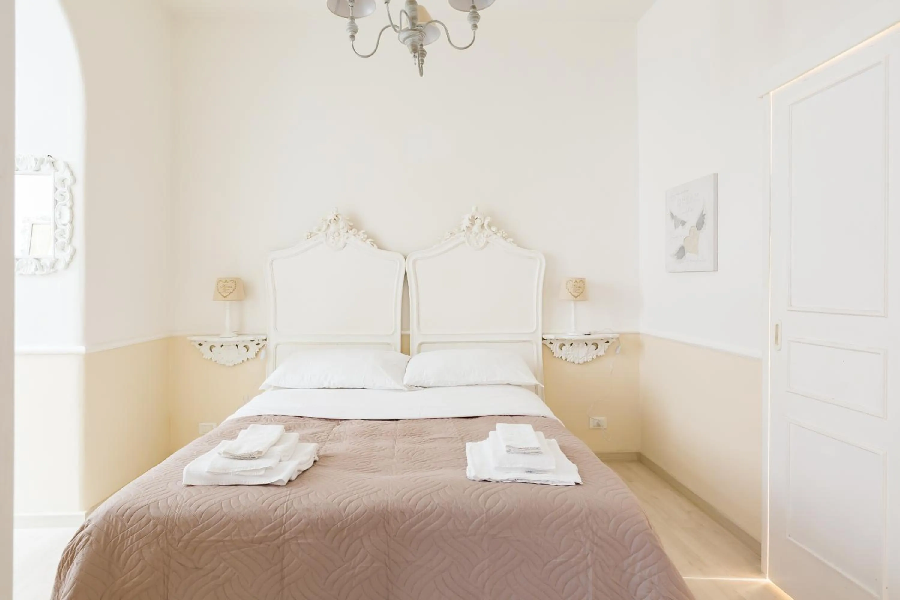 Bed in La Maison de la vie