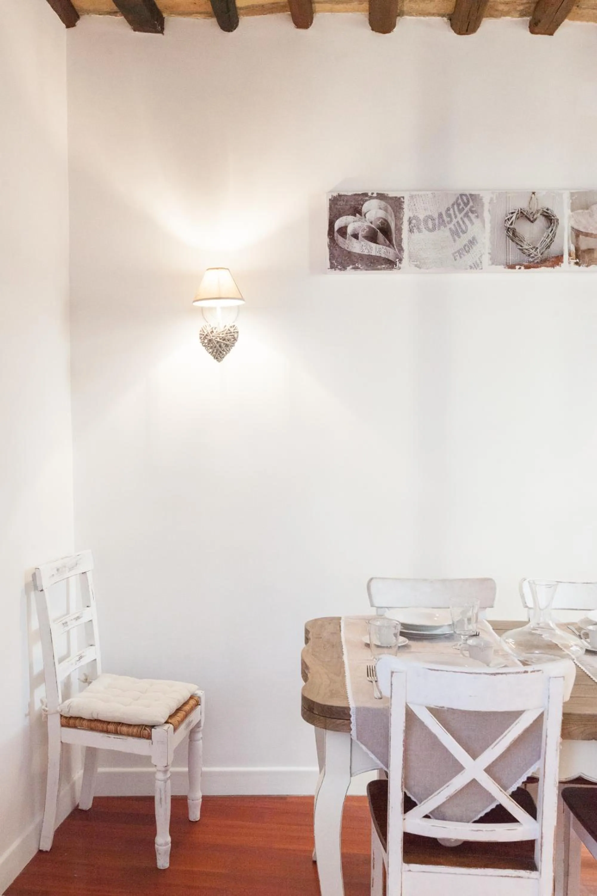 Dining area in La Maison de la vie