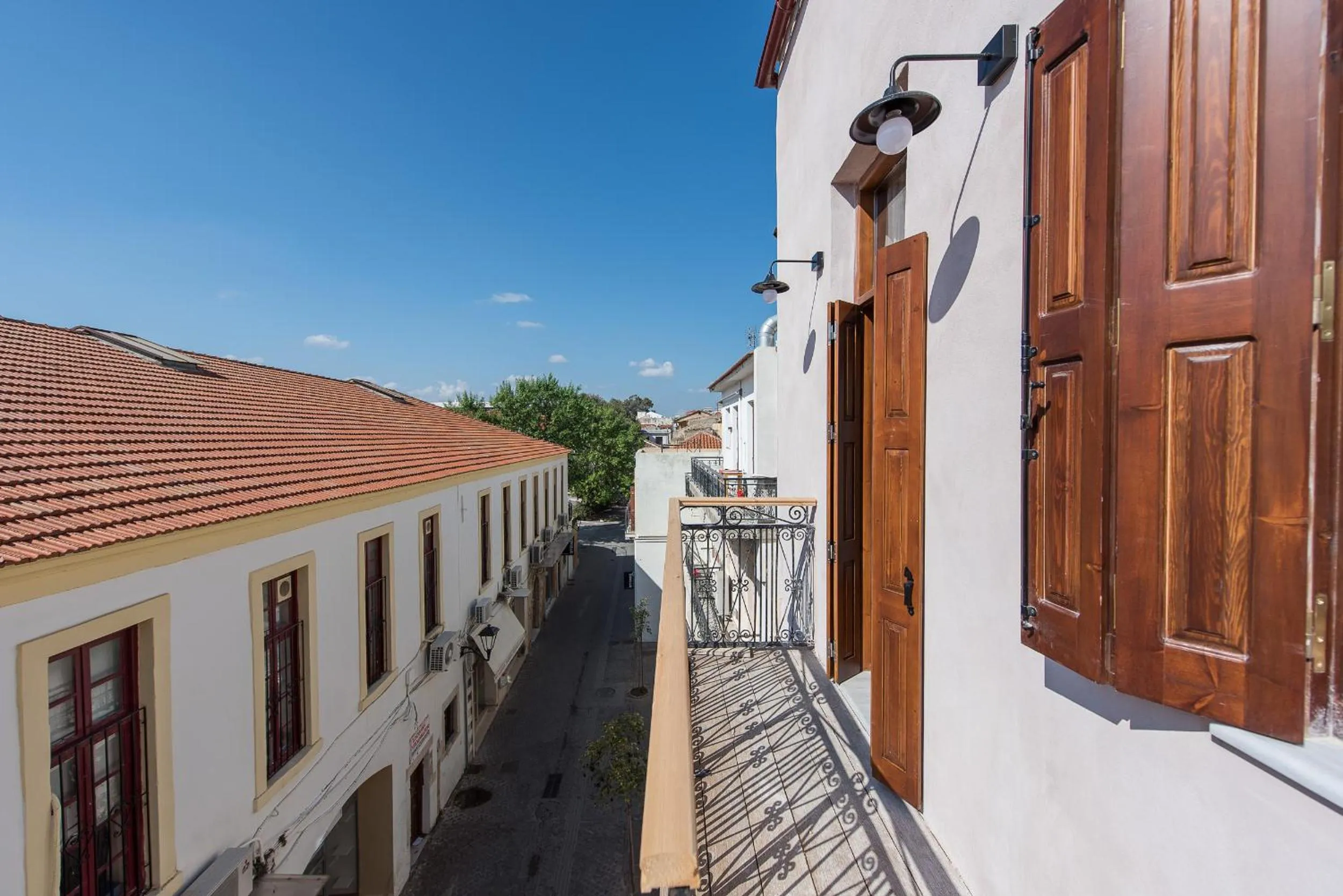 City view in Bluebell Luxury Suites