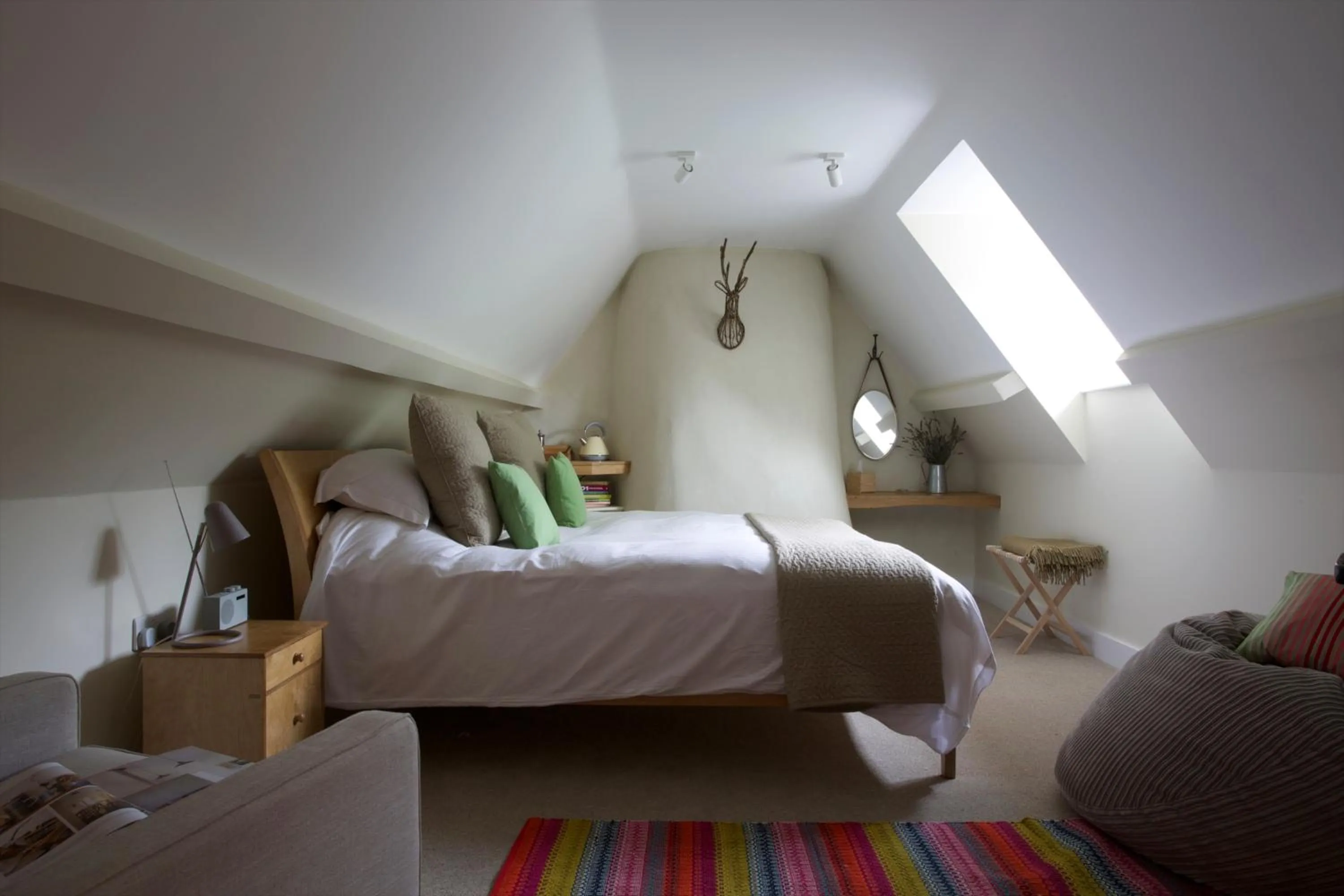 Bedroom, Bed in The Royal Oak