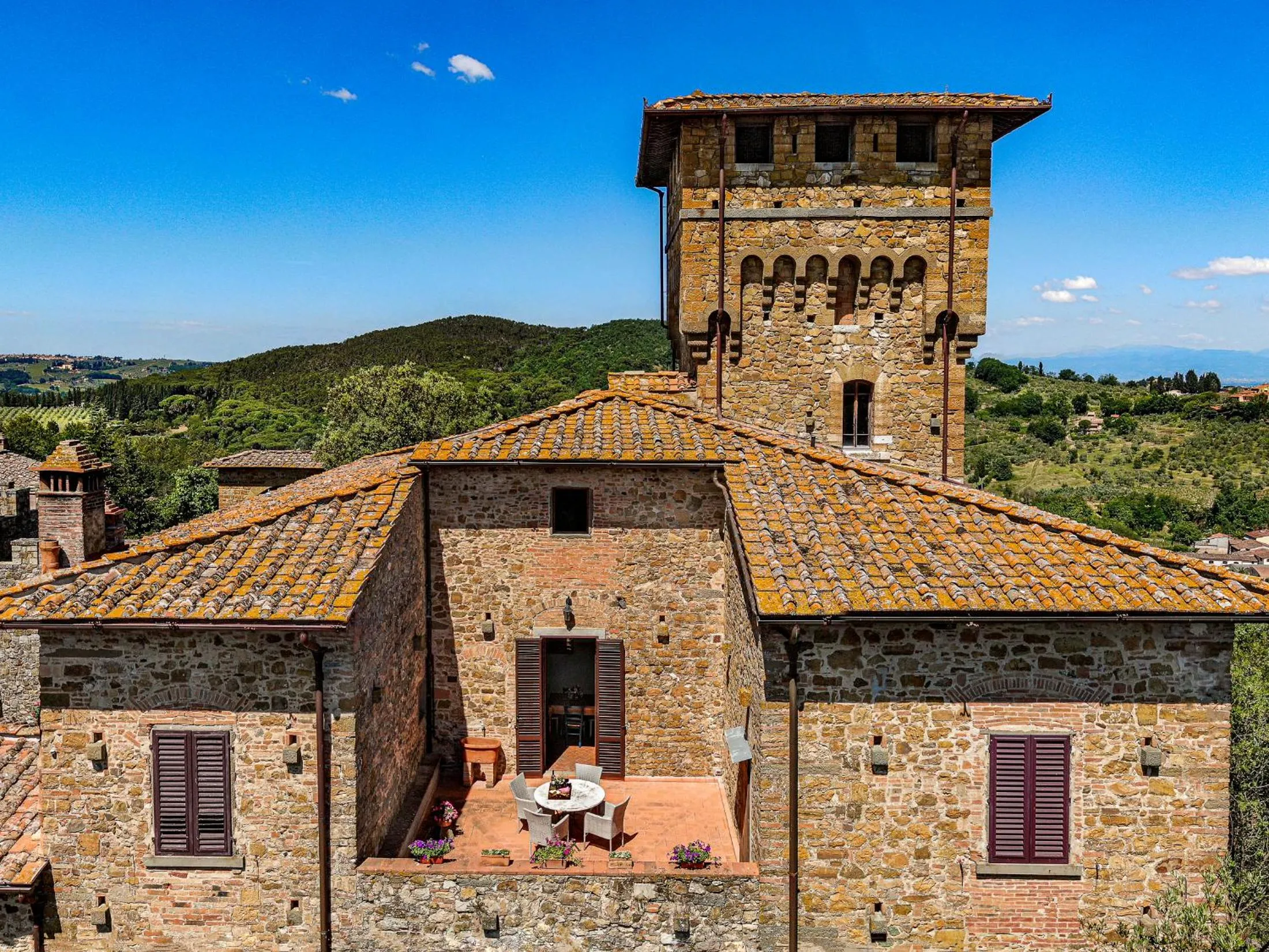 Property building in Castello di Cafaggio