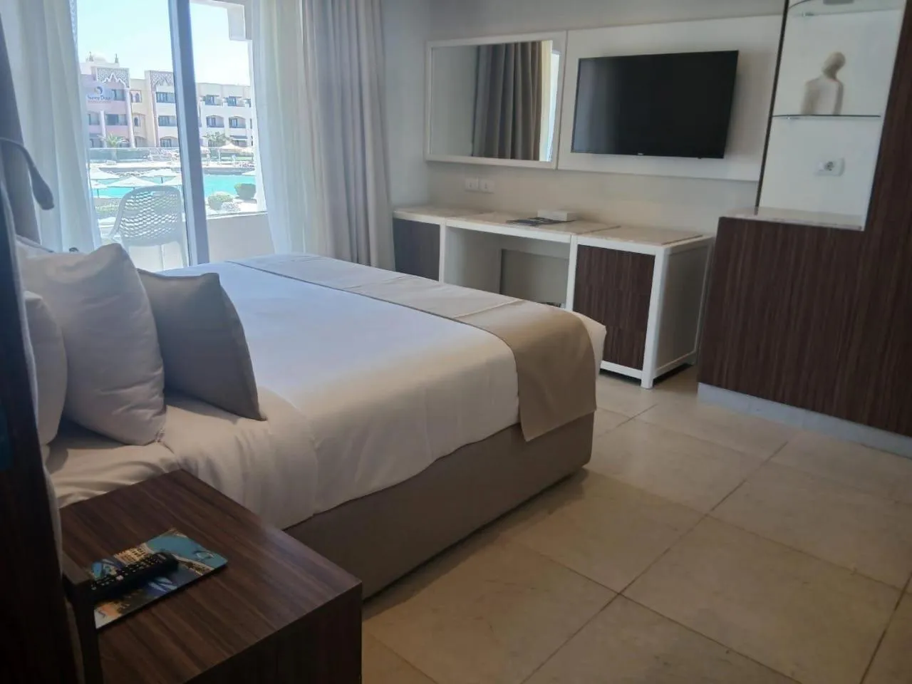 Photo of the whole room, Bed in Sunny Days El Palacio Resort & Spa