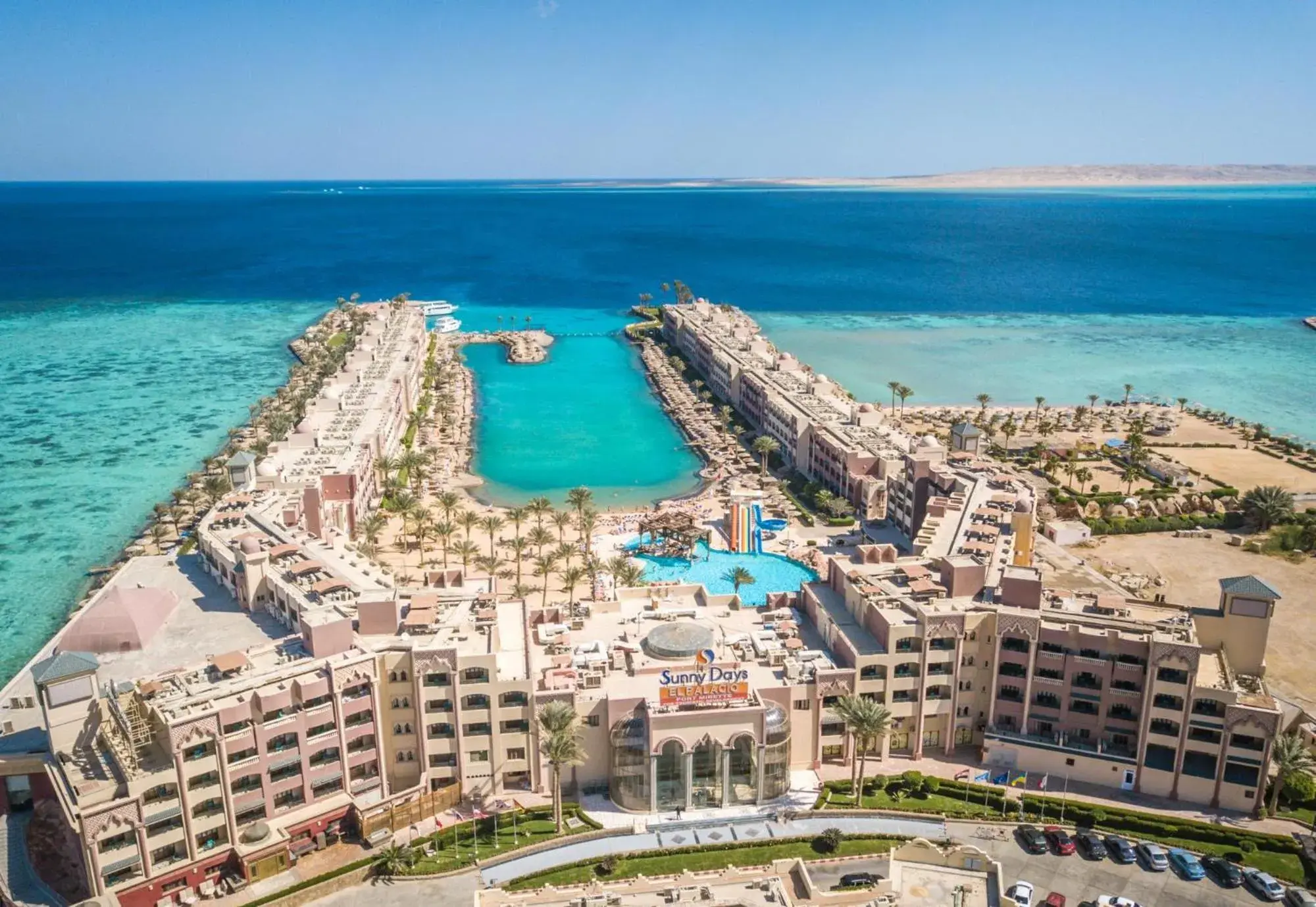 Property building in Sunny Days El Palacio Resort & Spa Property building in Sunny Days El Palacio Resort & Spa