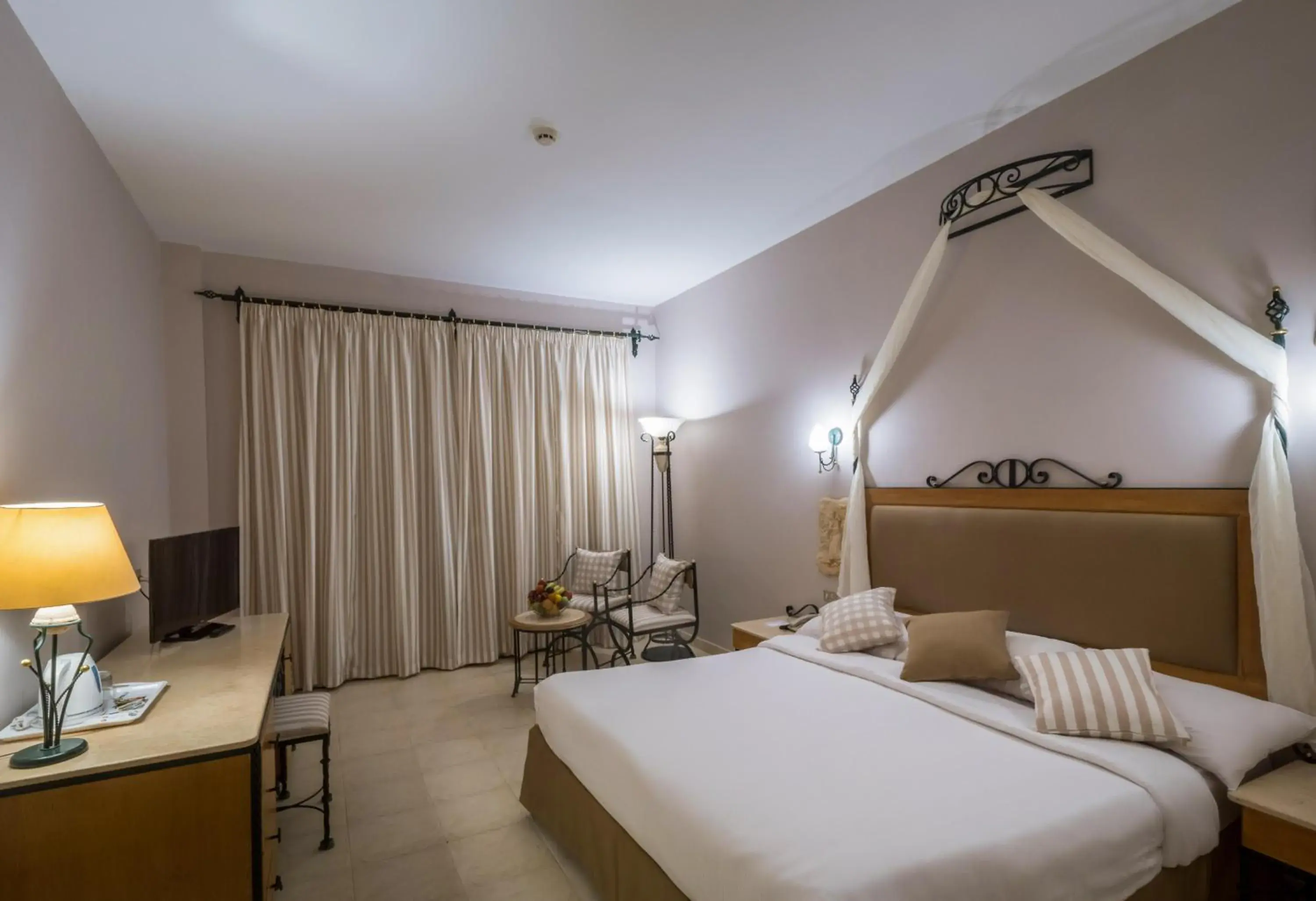 Bed in Sunny Days El Palacio Resort & Spa Bed in Sunny Days El Palacio Resort & Spa