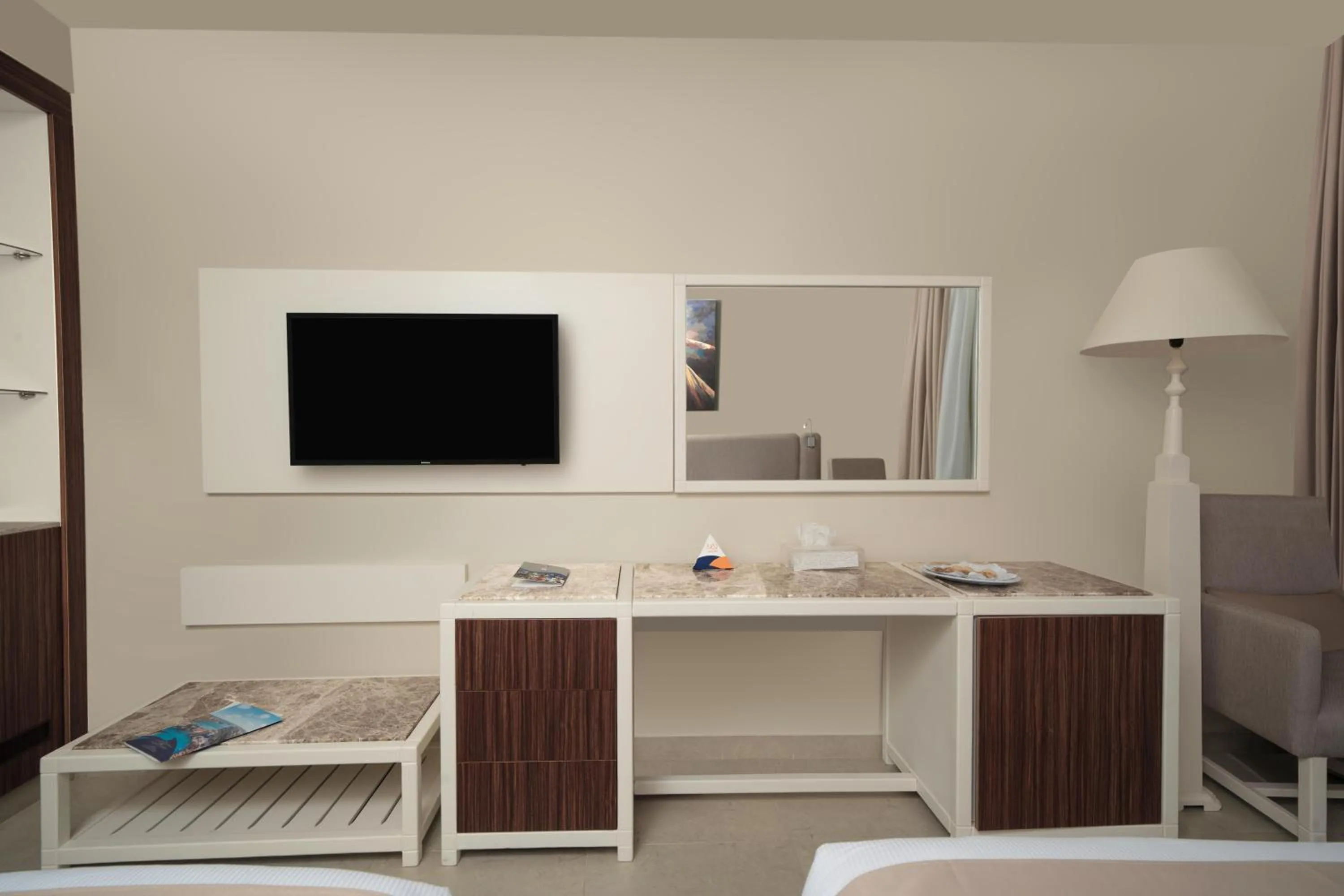 Photo of the whole room, Bed in Sunny Days El Palacio Resort & Spa