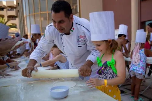 Sunny Days El Palacio Resort & Spa