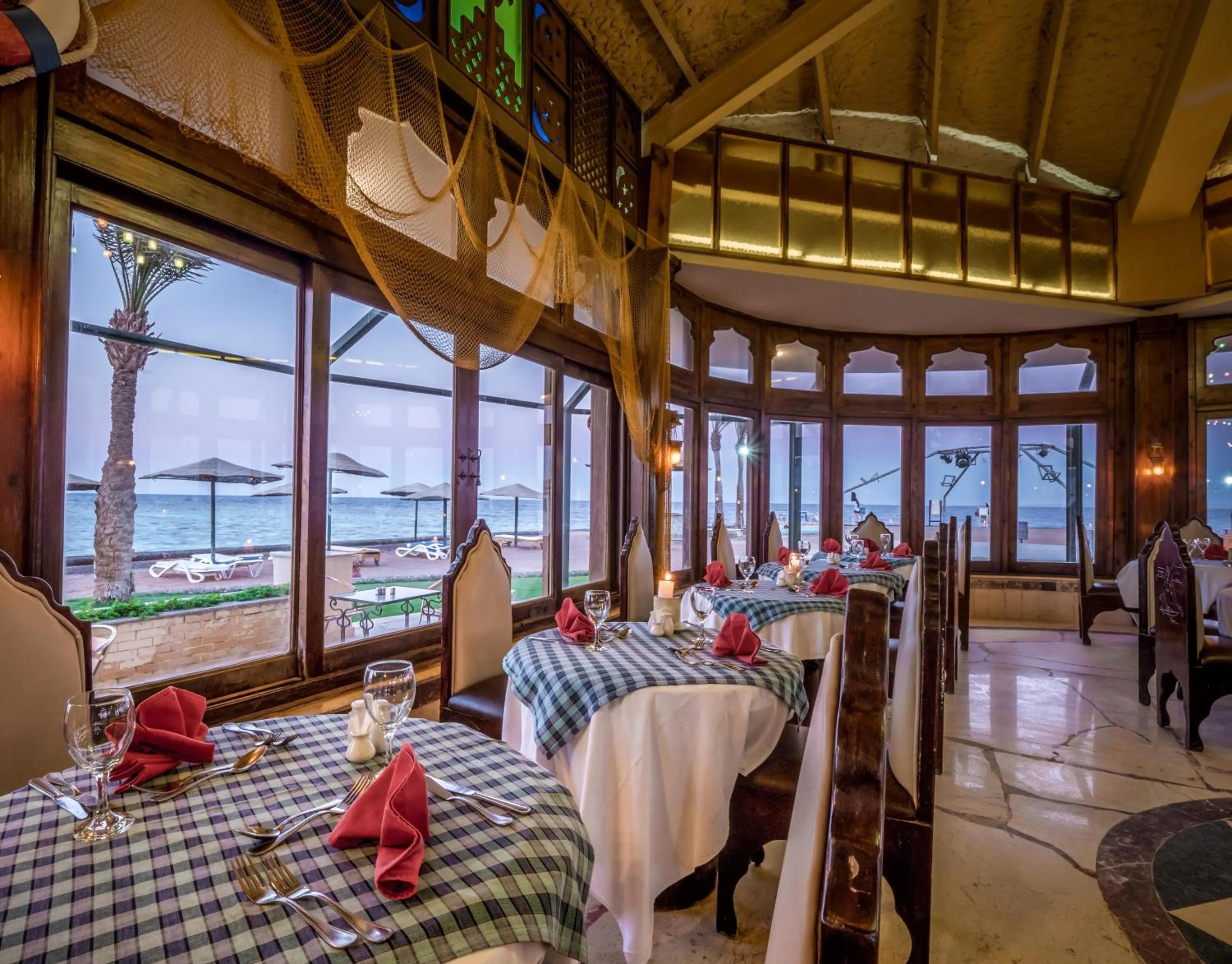 Restaurant/places to eat in Sunny Days El Palacio Resort & Spa