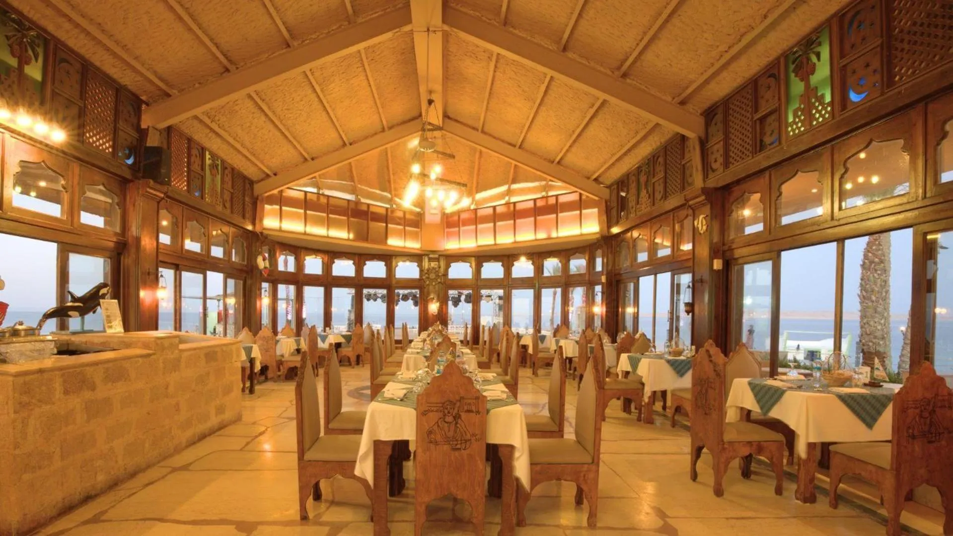 Restaurant/places to eat in Sunny Days El Palacio Resort & Spa