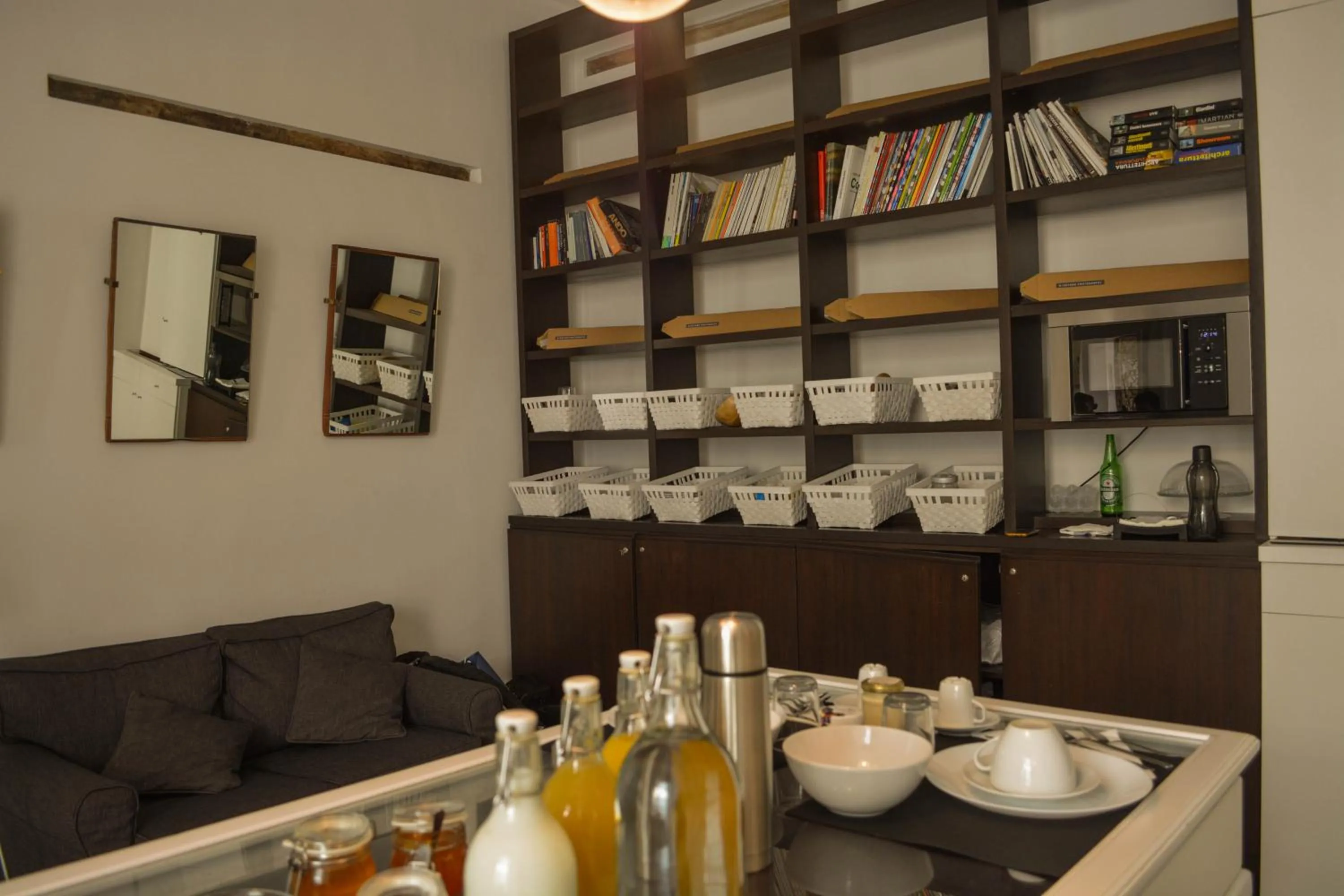 Kitchen or kitchenette in Belledonne Suite & Gallery