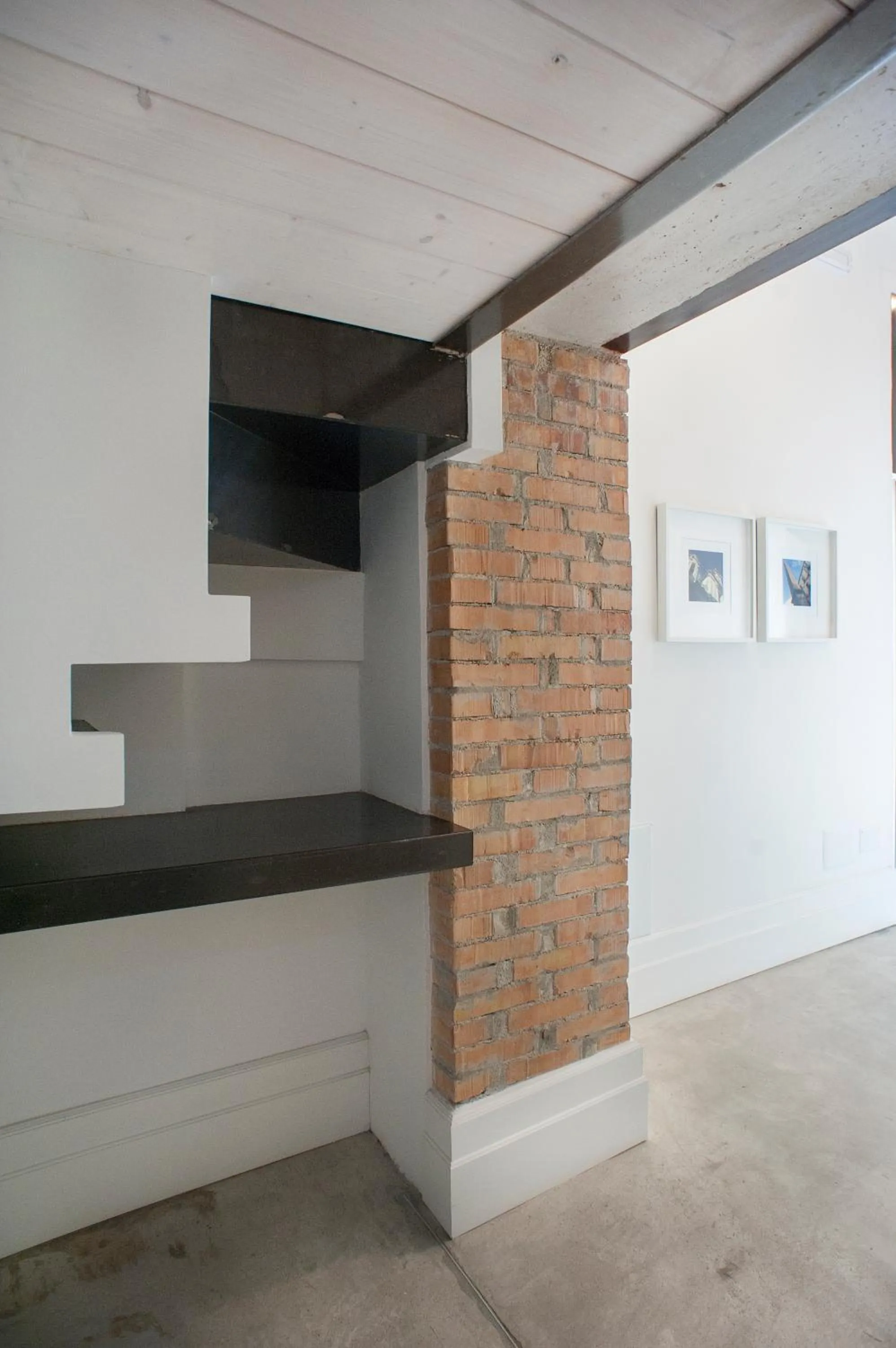 Decorative detail in Belledonne Suite & Gallery