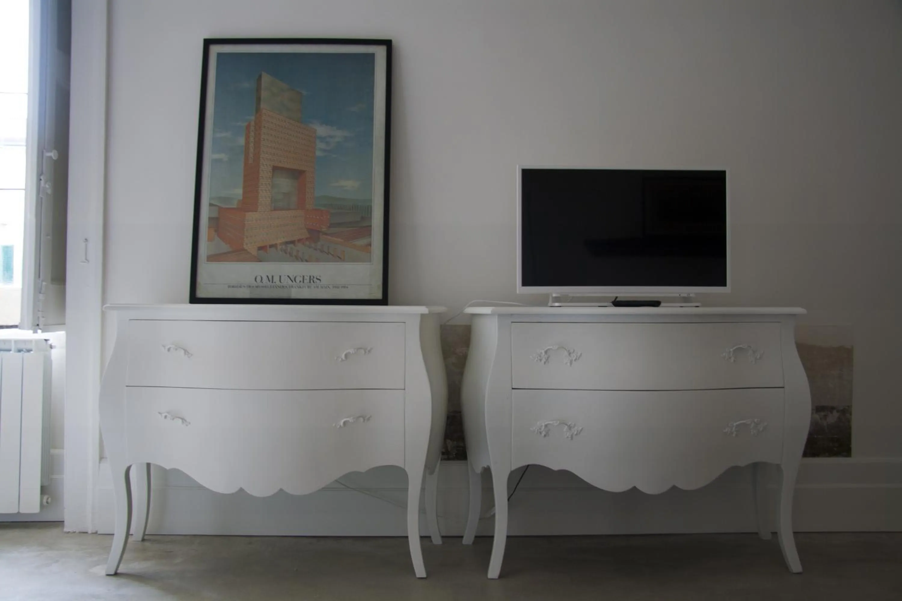 Decorative detail in Belledonne Suite & Gallery