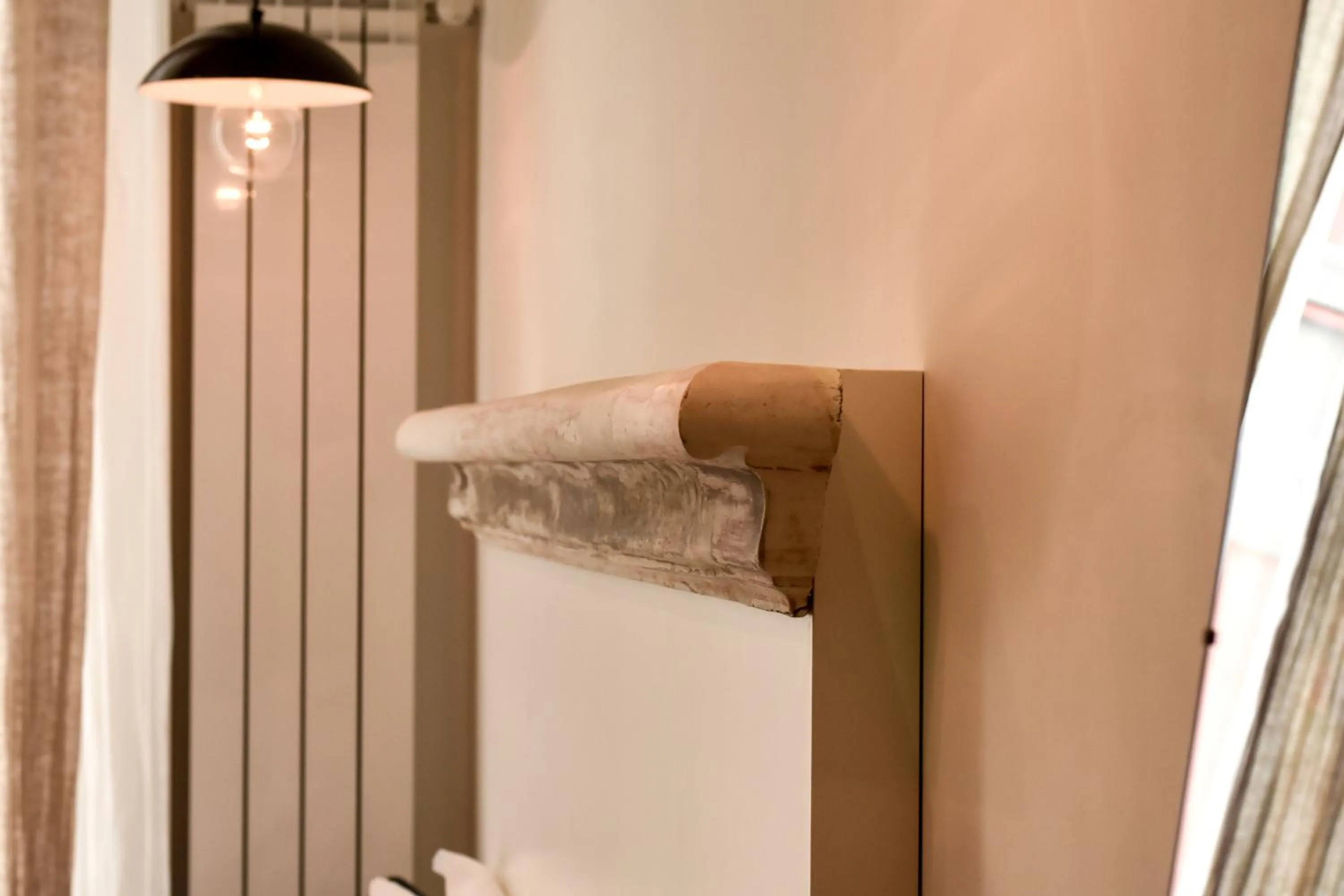 Photo of the whole room in Belledonne Suite & Gallery