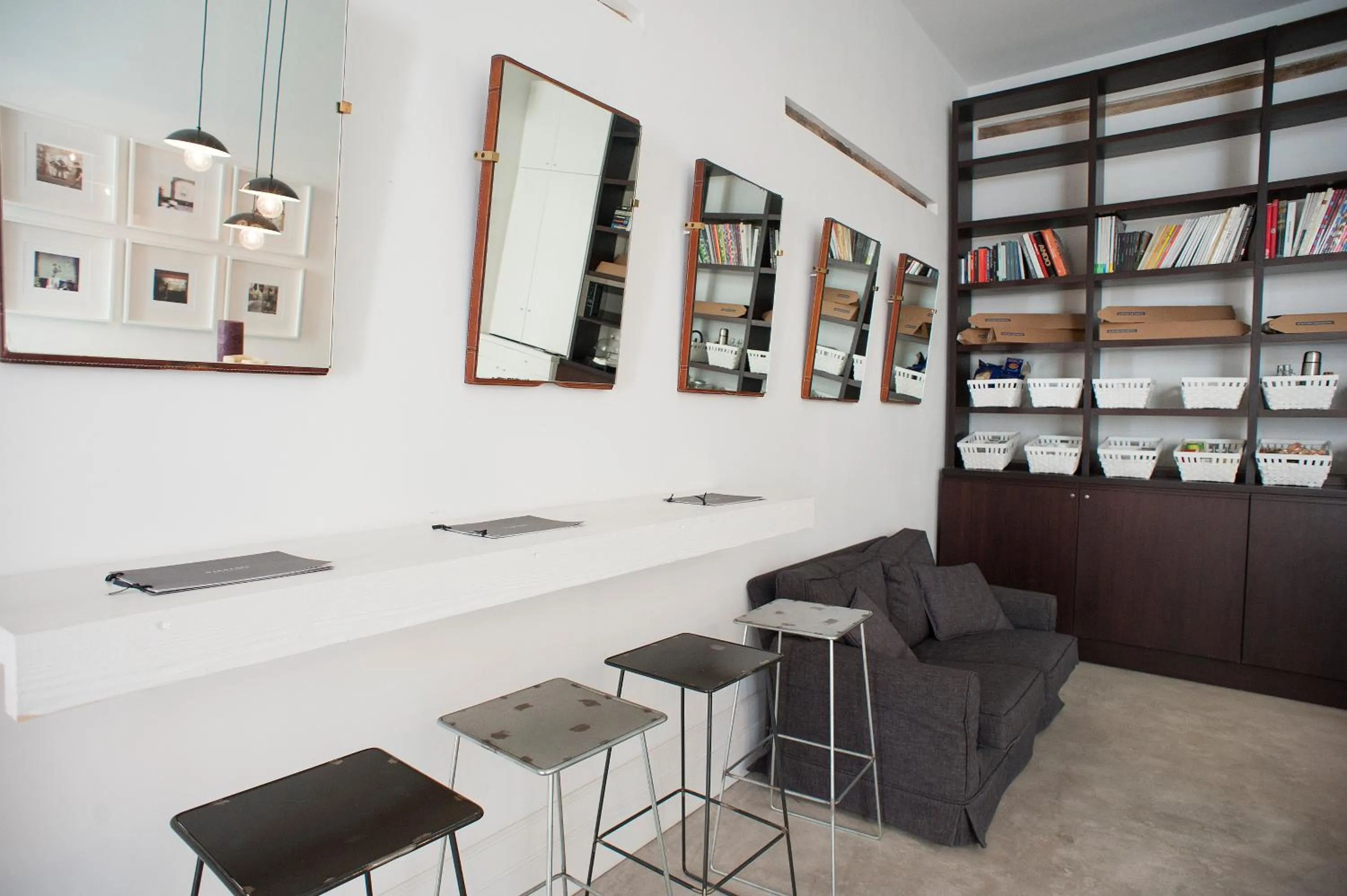 Library in Belledonne Suite & Gallery