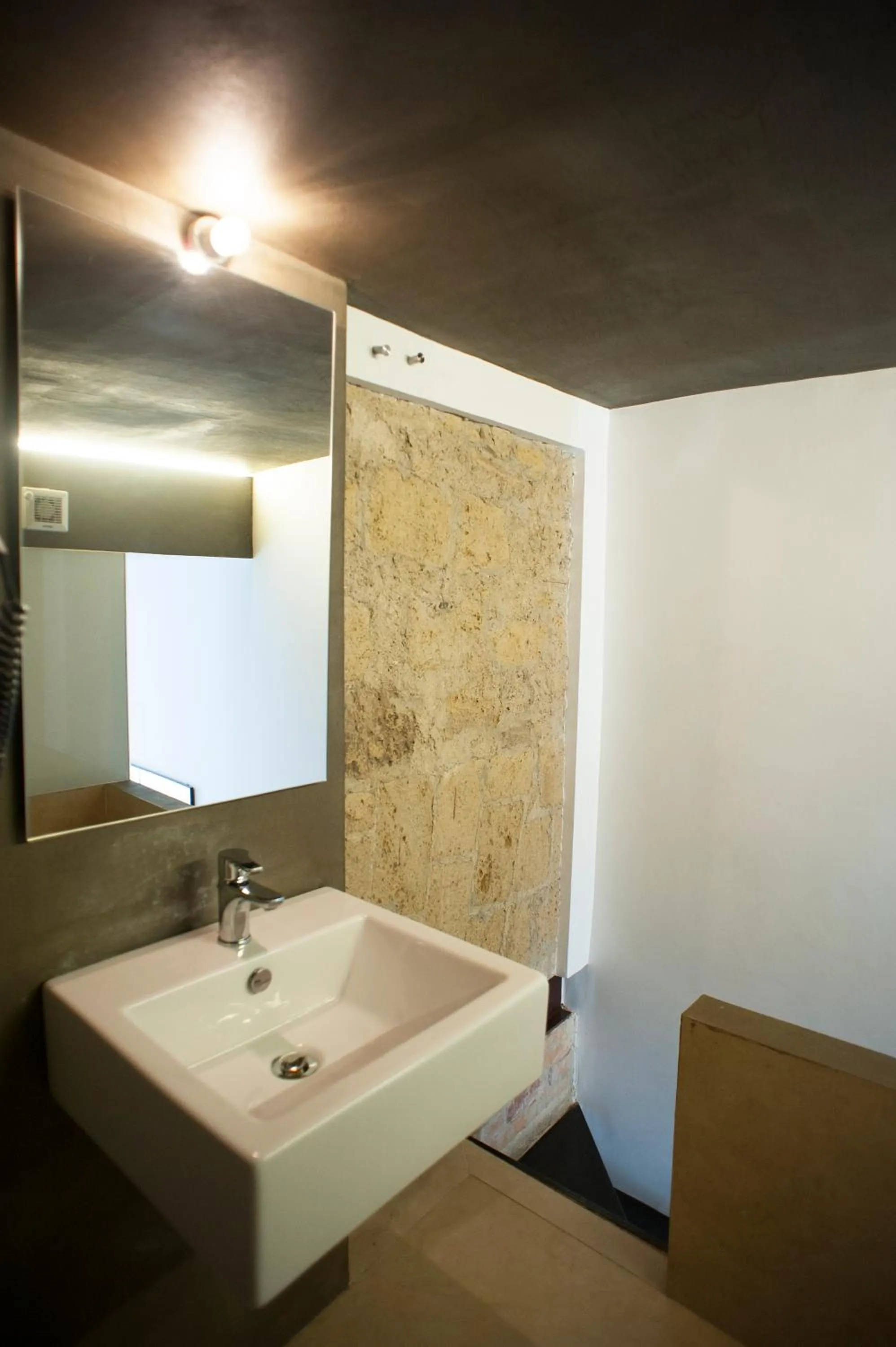 Bathroom in Belledonne Suite & Gallery