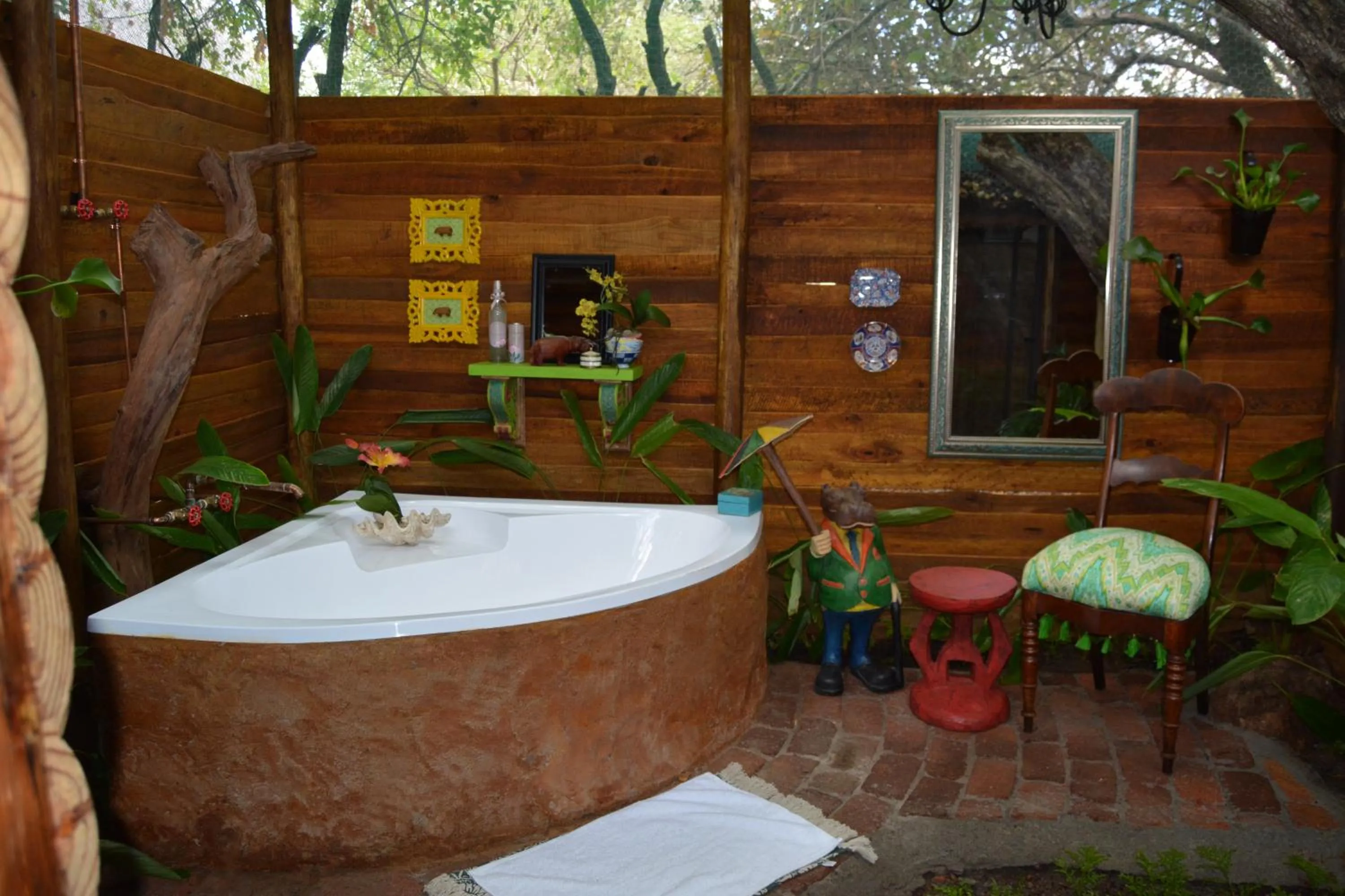 Bathroom in Wielewaal Bush Lodge