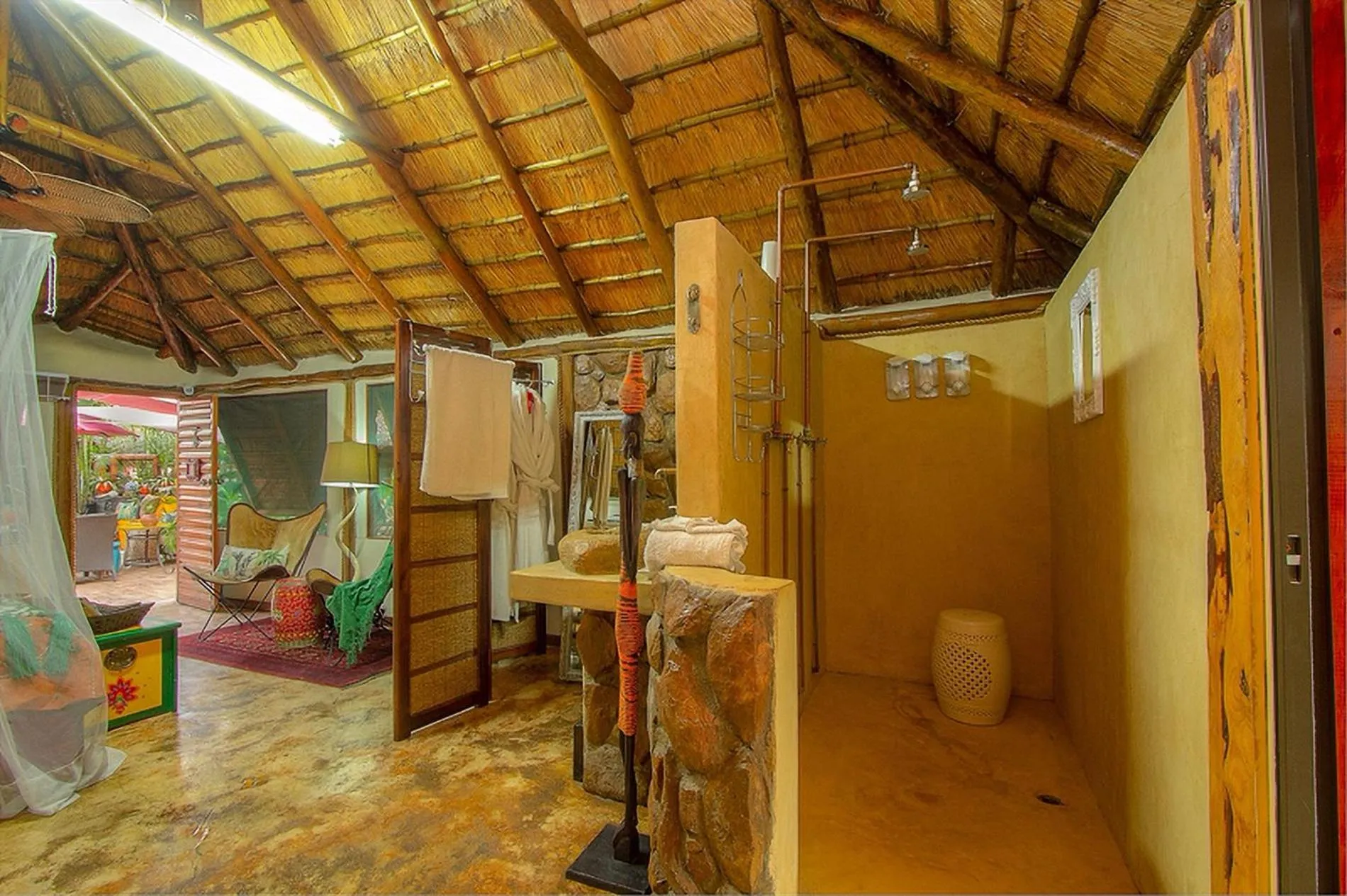 Shower in Wielewaal Bush Lodge