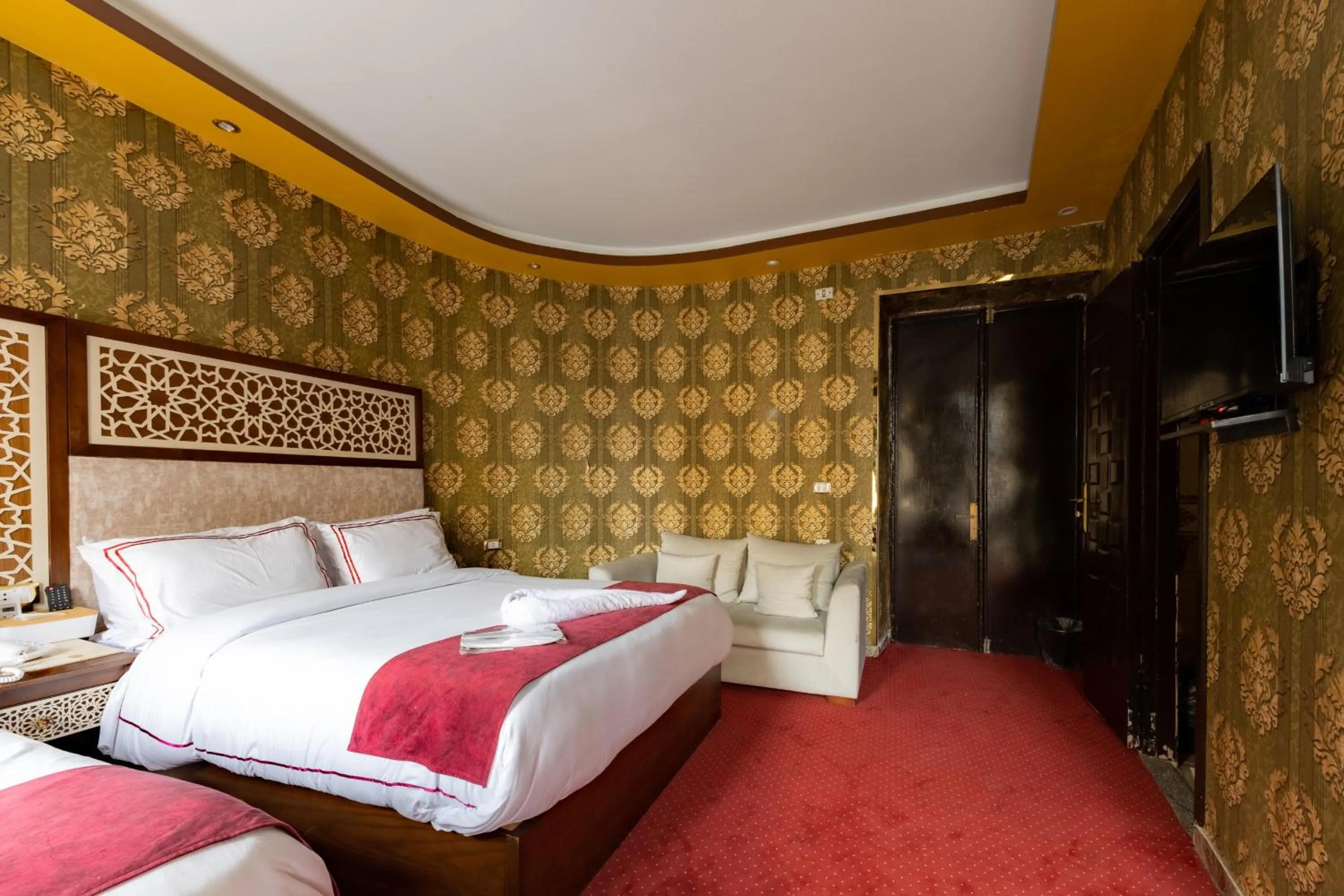 Bedroom, Bed in Cairo Inn