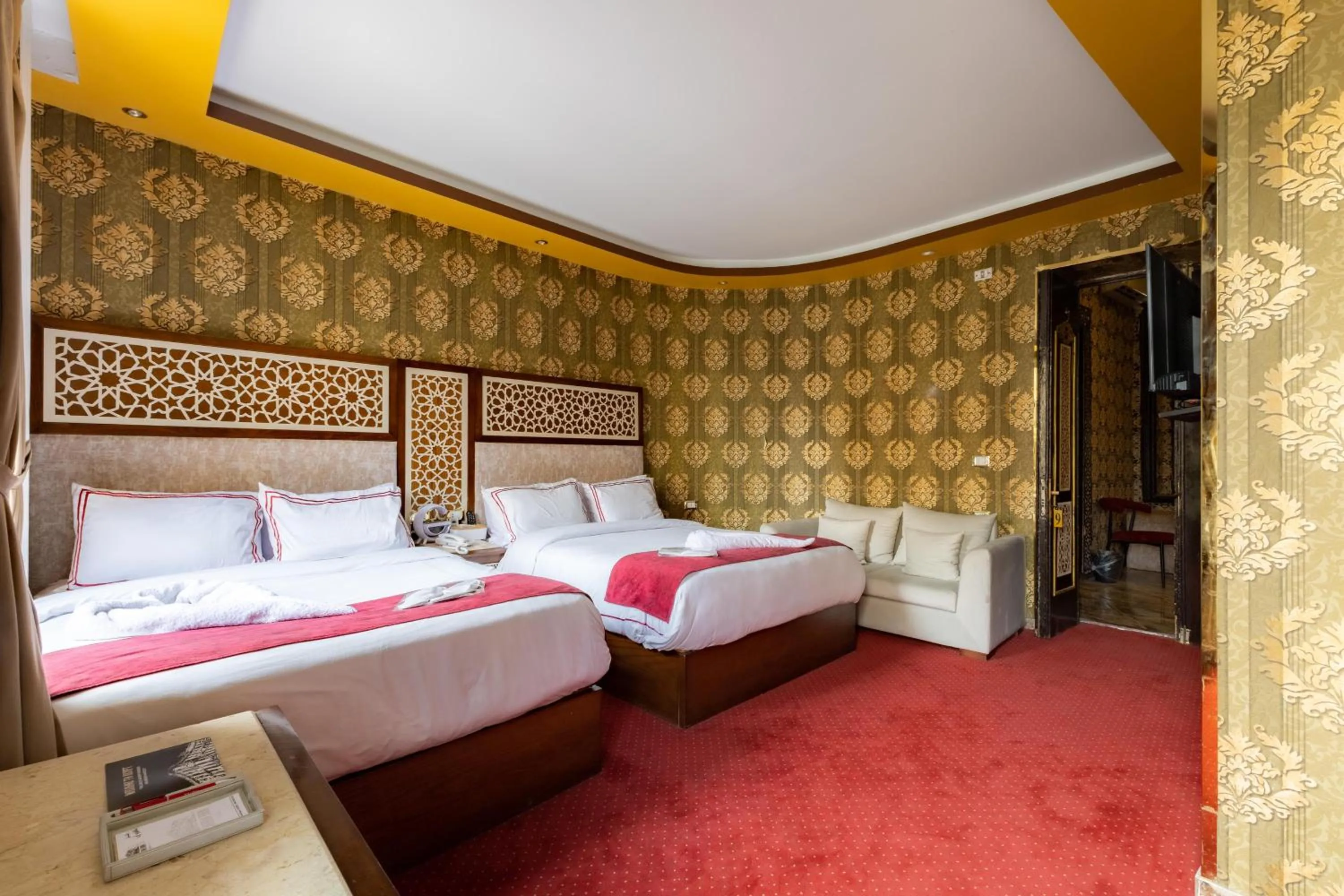 Bedroom, Bed in Cairo Inn