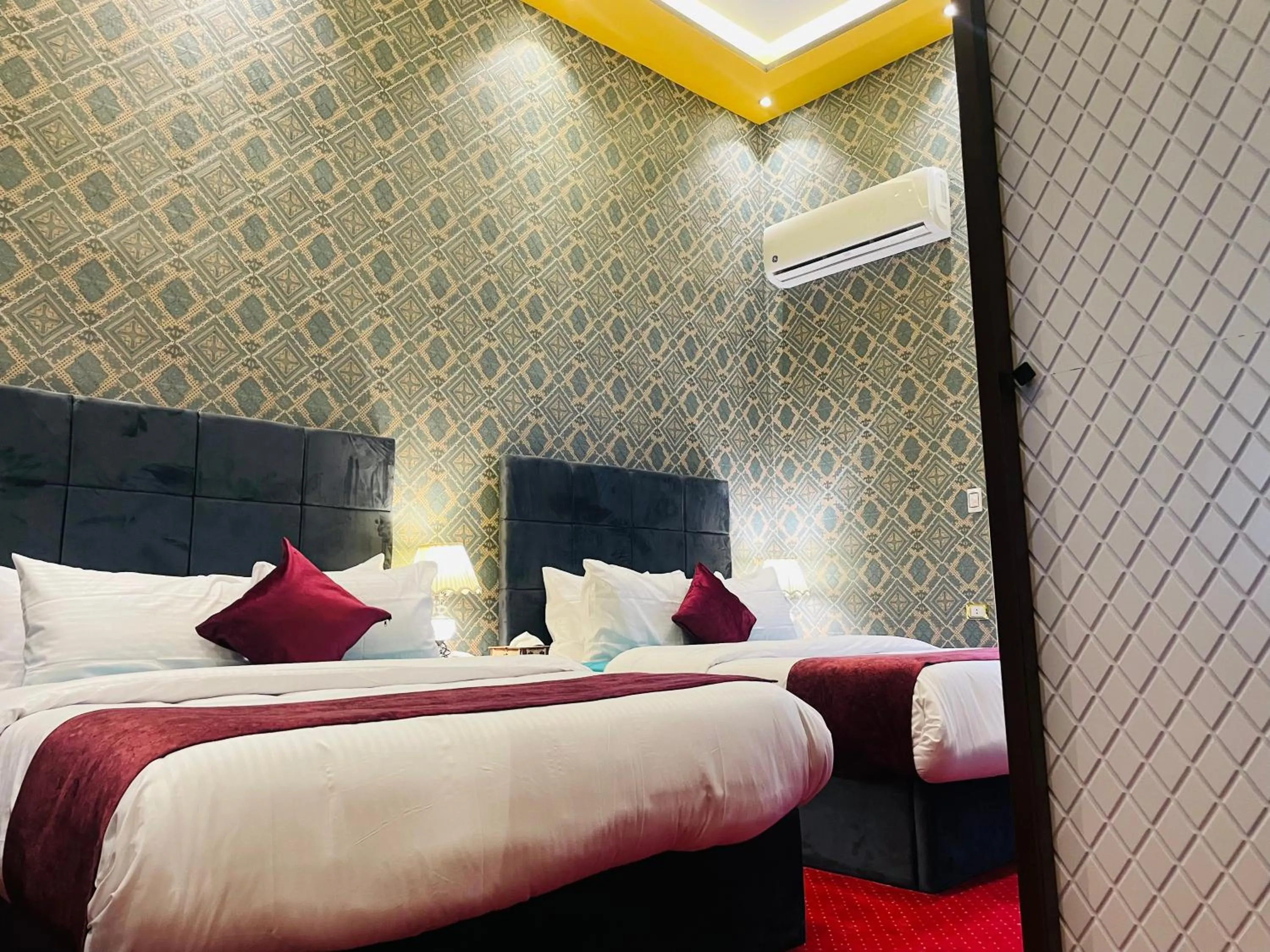 Bedroom, Bed in Cairo Inn