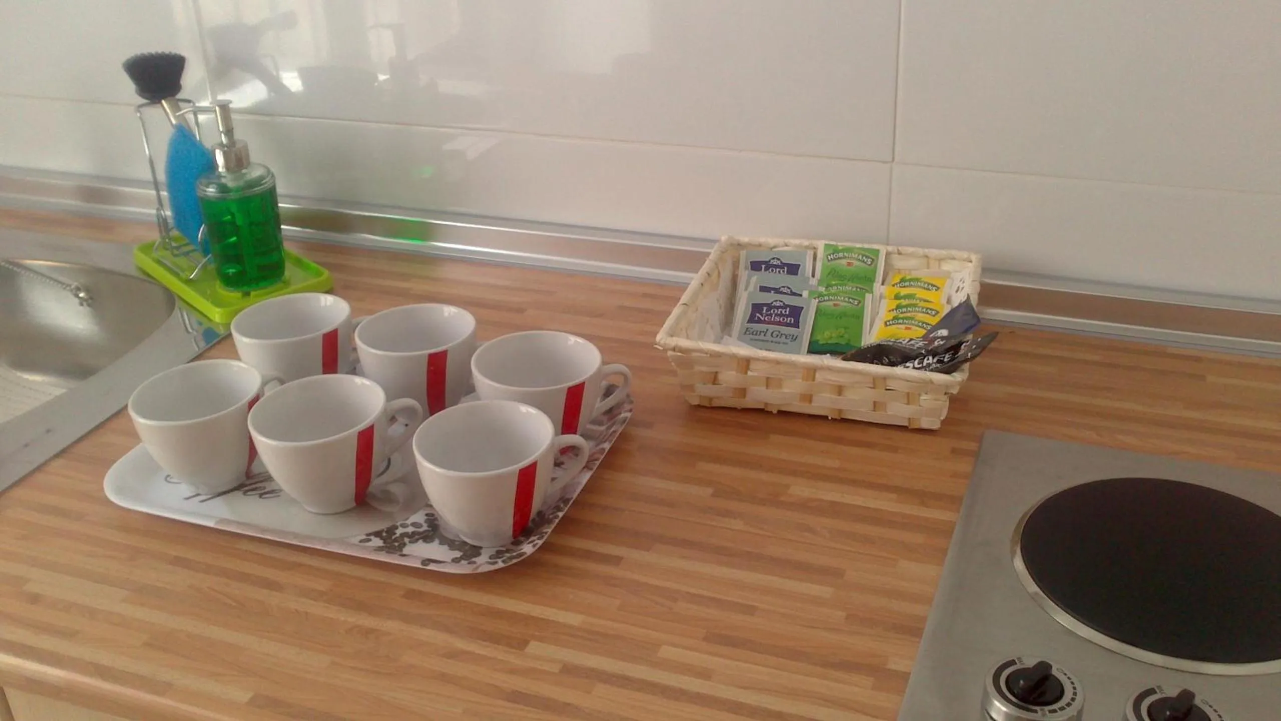 Coffee/tea facilities in Apartamentos Turísticos La Garza