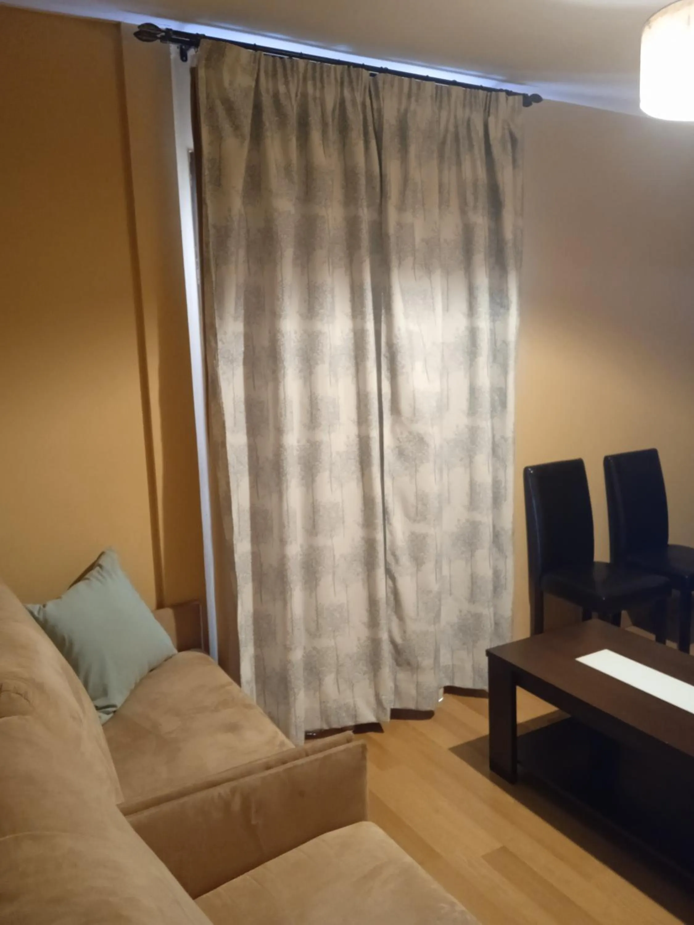 Communal lounge/ TV room in Apartamentos Turísticos La Garza