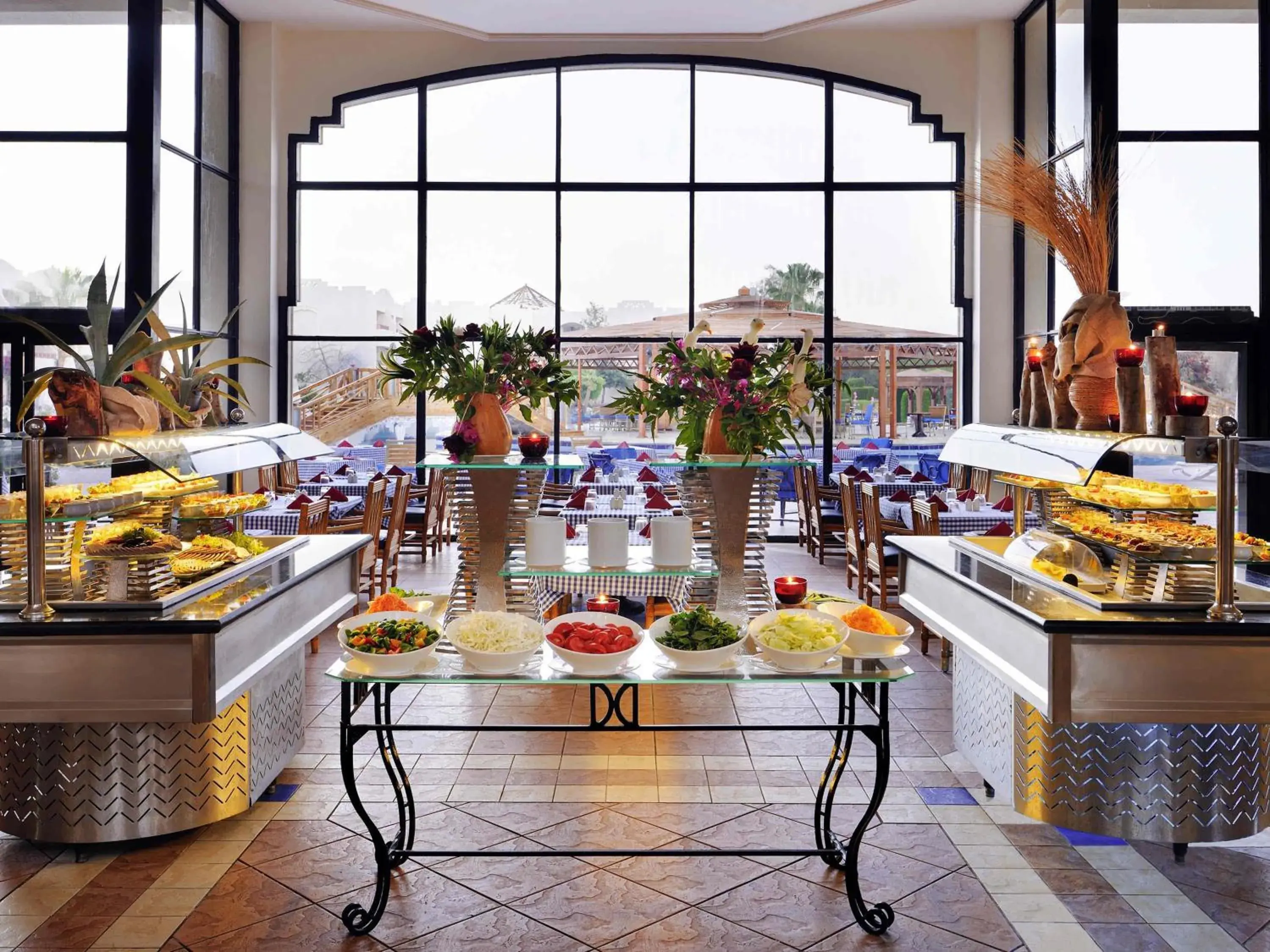 Restaurant/places to eat in Naama Bay Promenade Beach Resort Managed By Accor Restaurant/places to eat in Naama Bay Promenade Beach Resort Managed By Accor