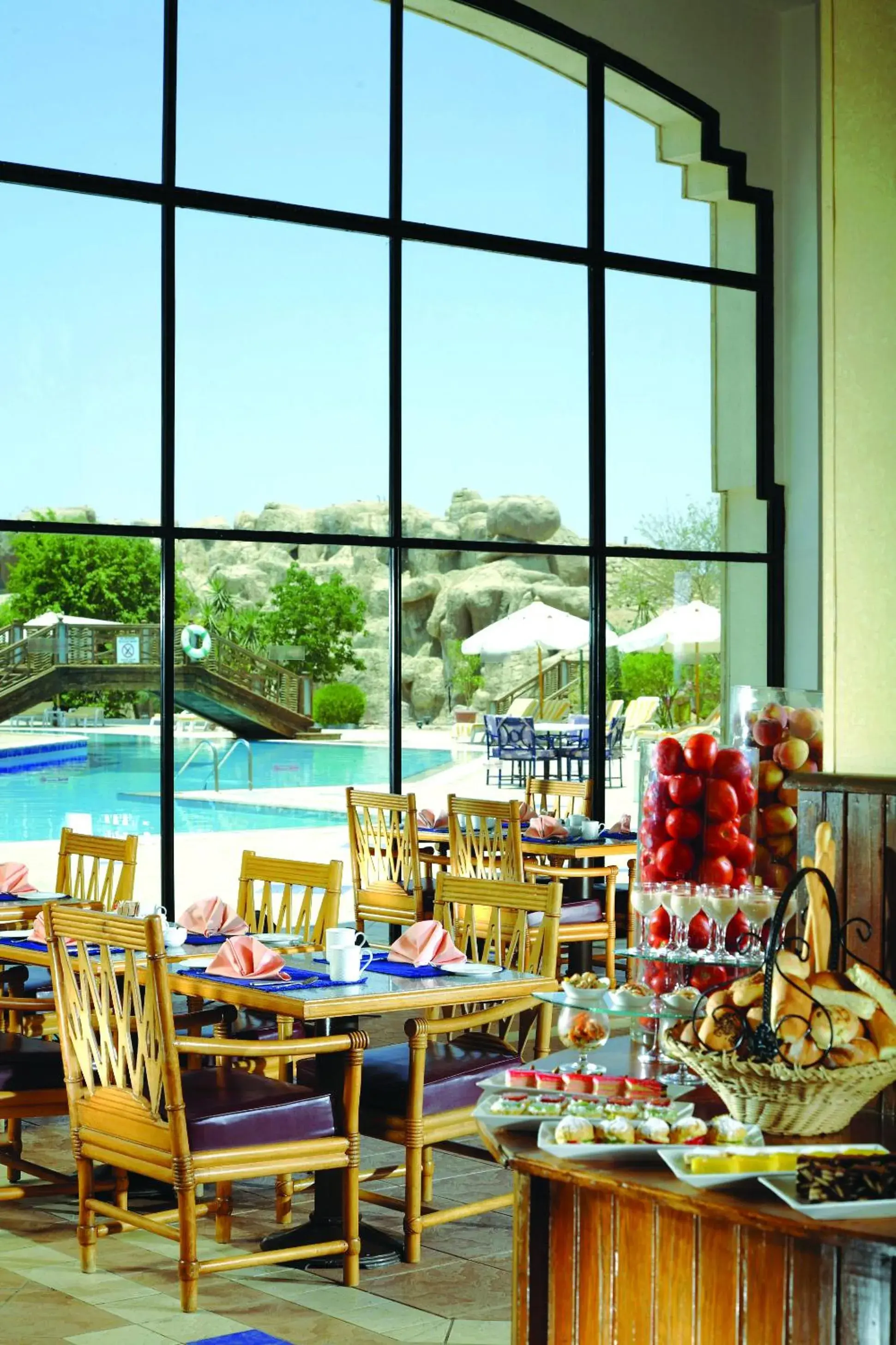 Restaurant/places to eat in Naama Bay Promenade Beach Resort Managed By Accor