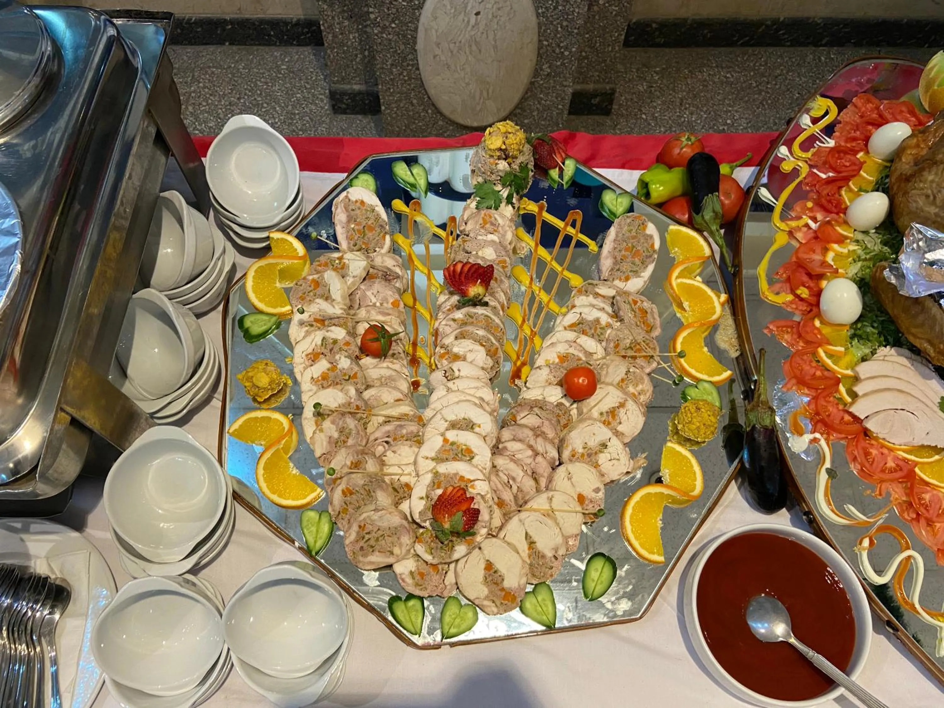 Food in Gaddis Hotel, Suites and Apartments