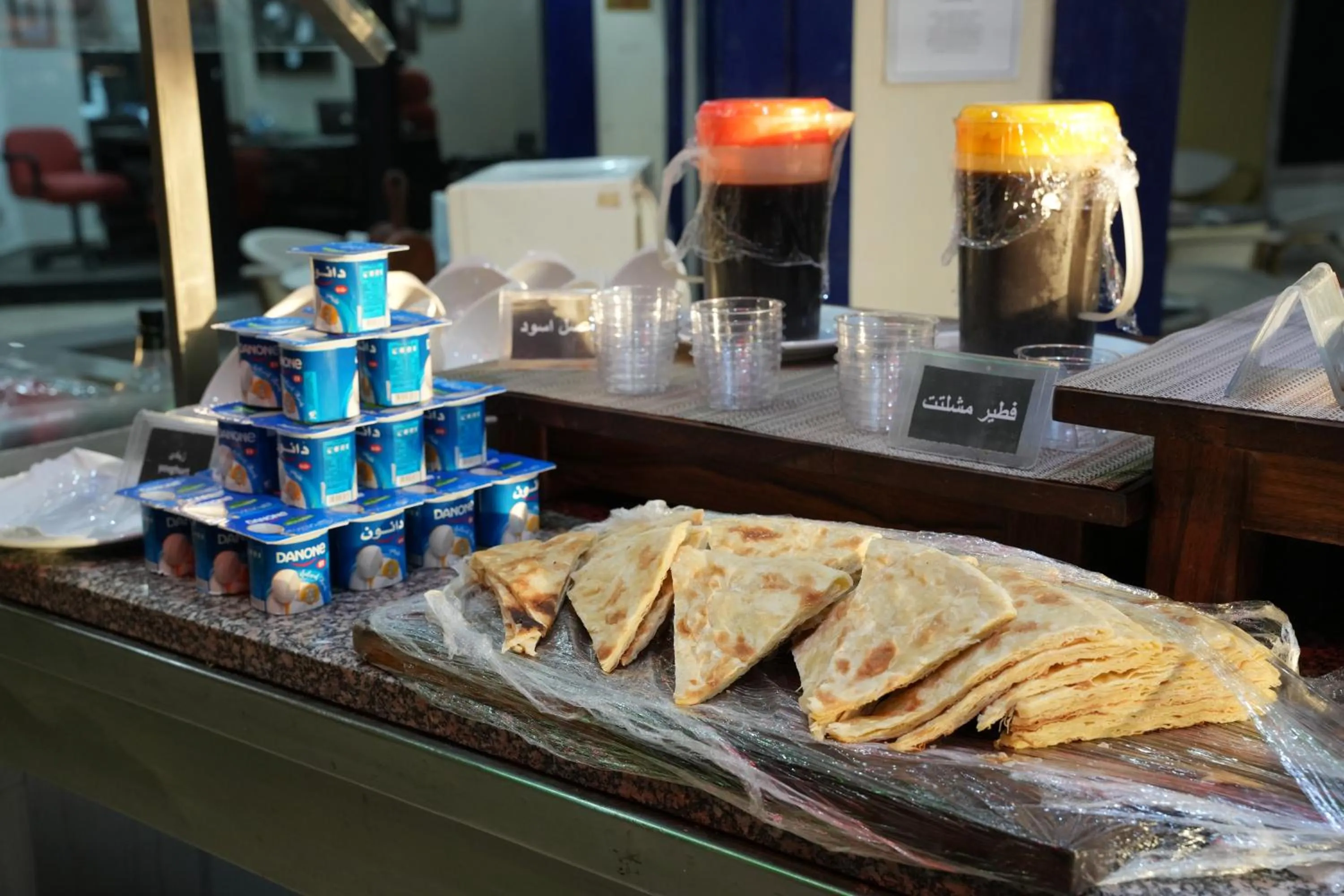 Breakfast in Gaddis Hotel, Suites and Apartments