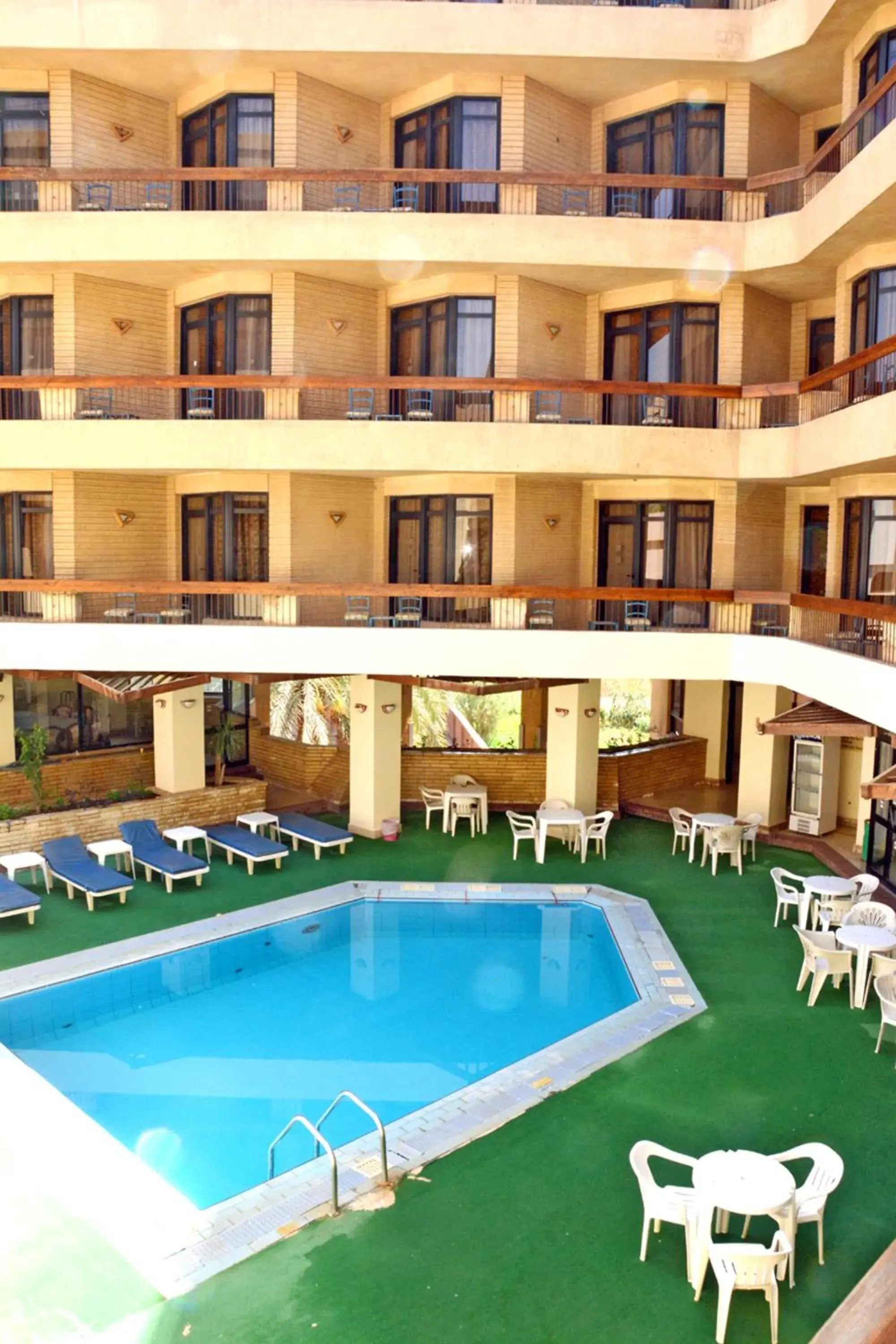 Property building in Gaddis Hotel, Suites and Apartments Property building in Gaddis Hotel, Suites and Apartments