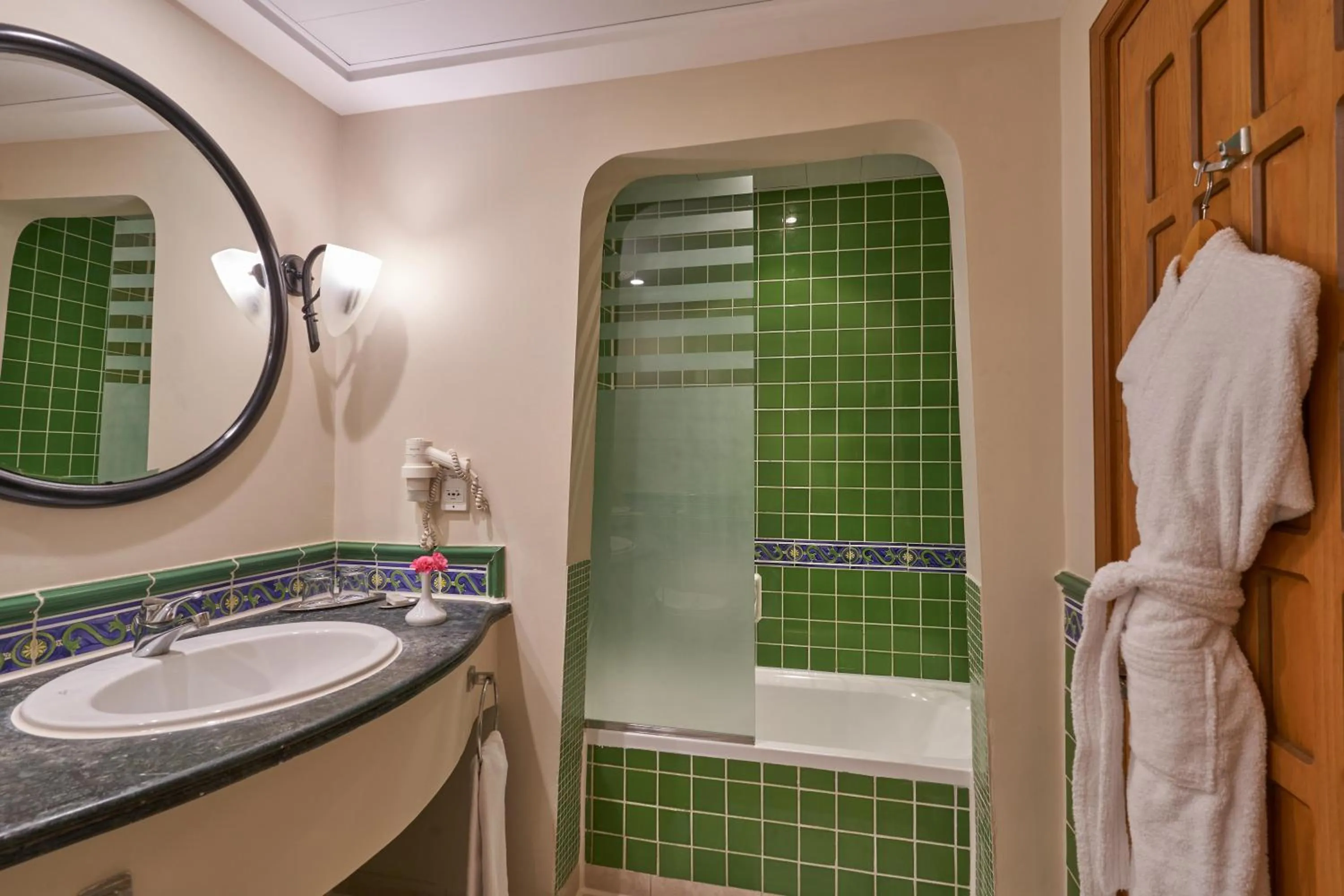 Shower in The Bayview Taba Heights Resort