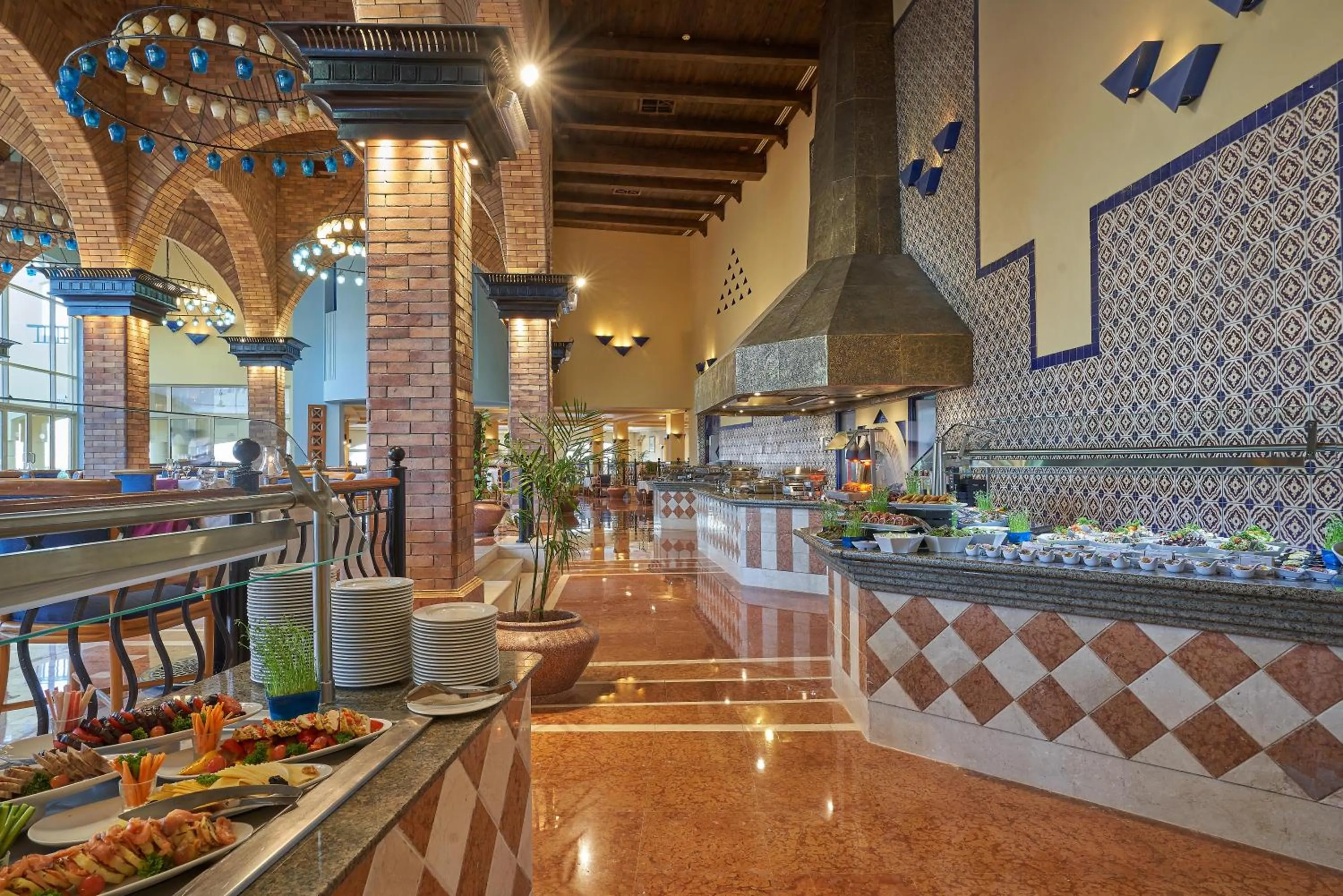 Restaurant/places to eat in The Bayview Taba Heights Resort