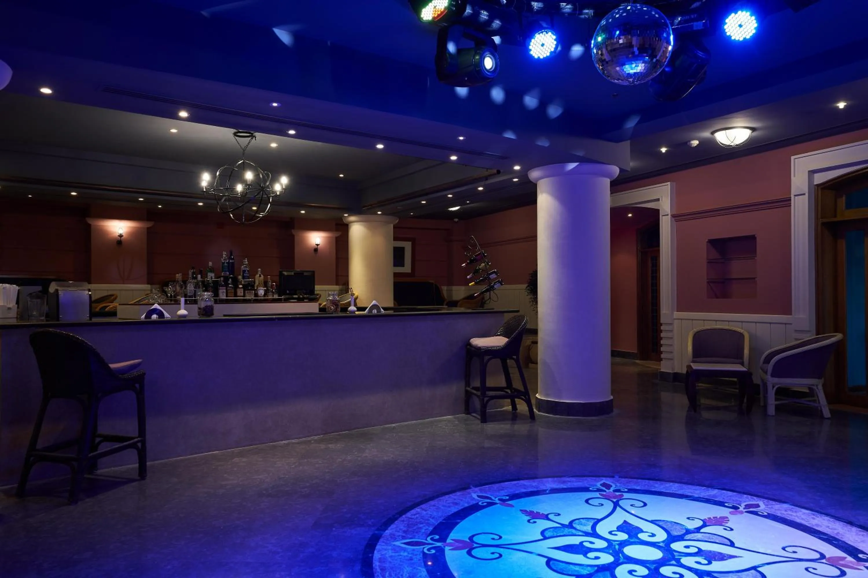 Lounge or bar in The Bayview Taba Heights Resort