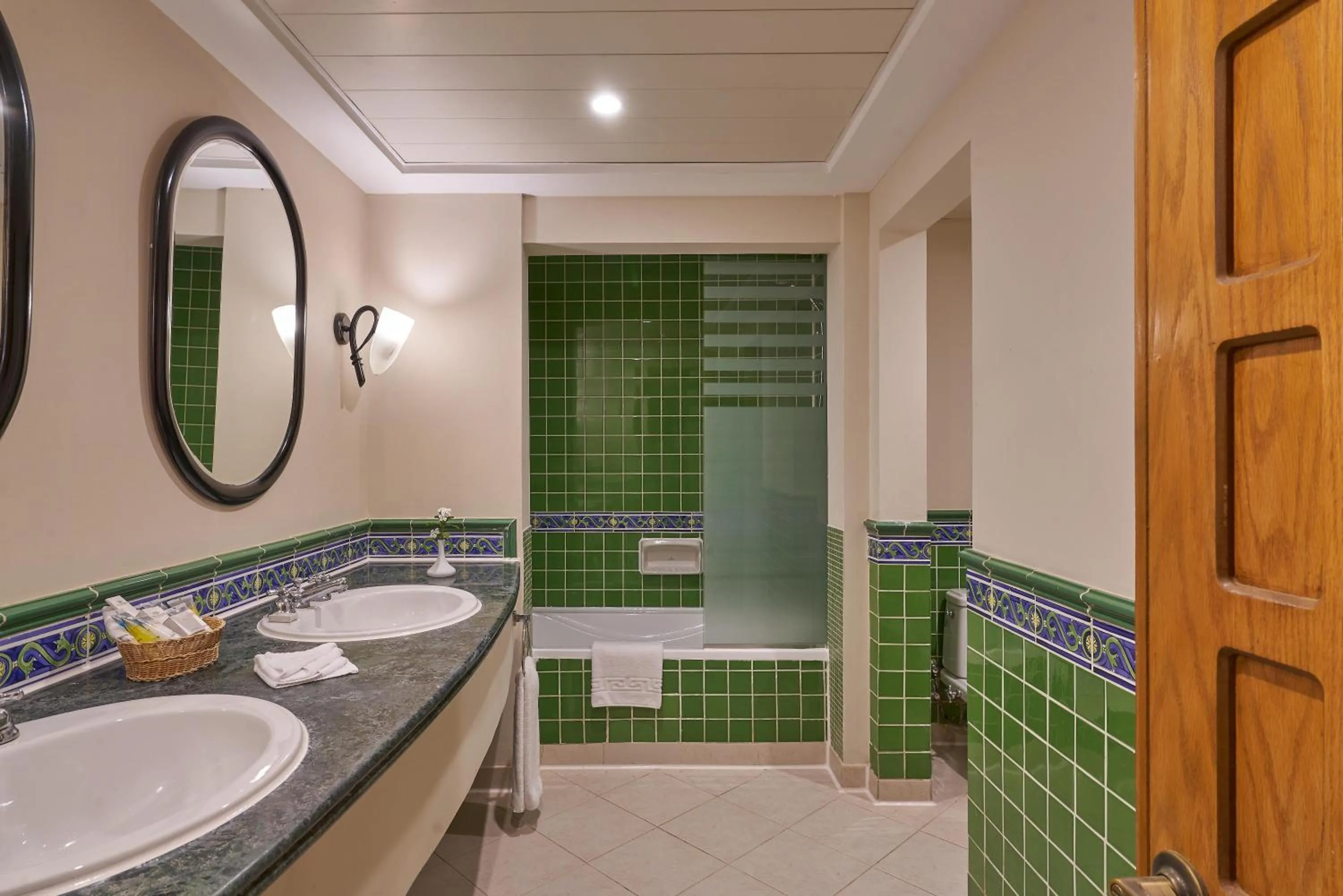 Shower in The Bayview Taba Heights Resort