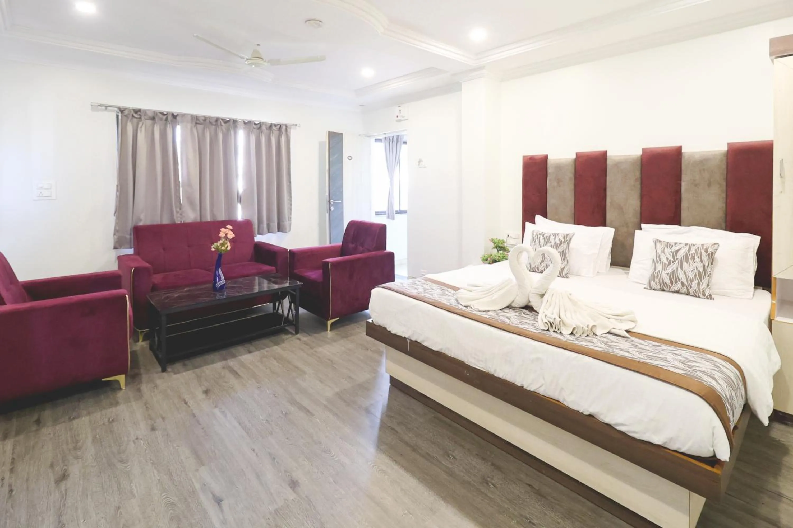 VIP, Bed in Hotel Jeet Paradise