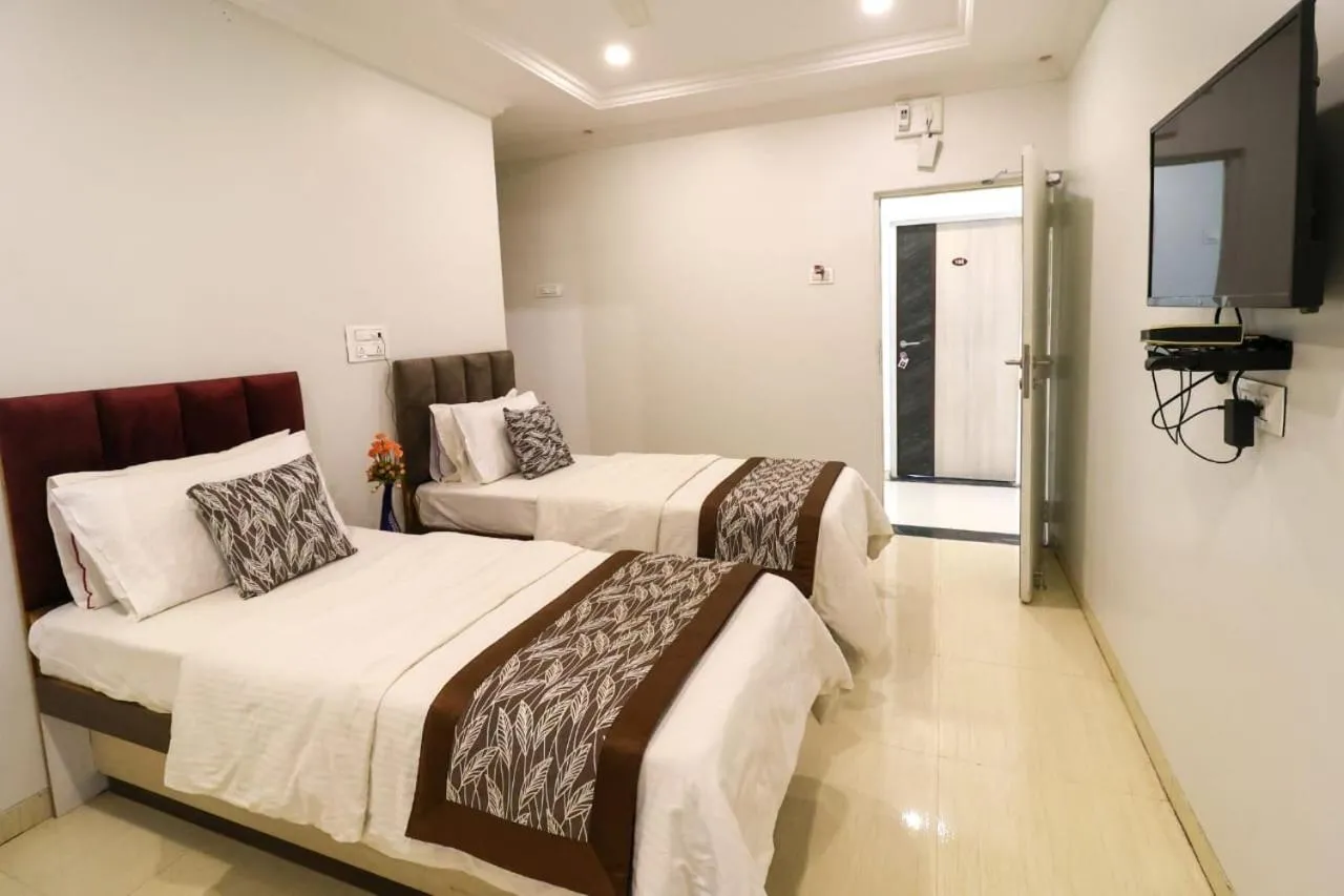 Photo of the whole room, Bed in Hotel Jeet Paradise