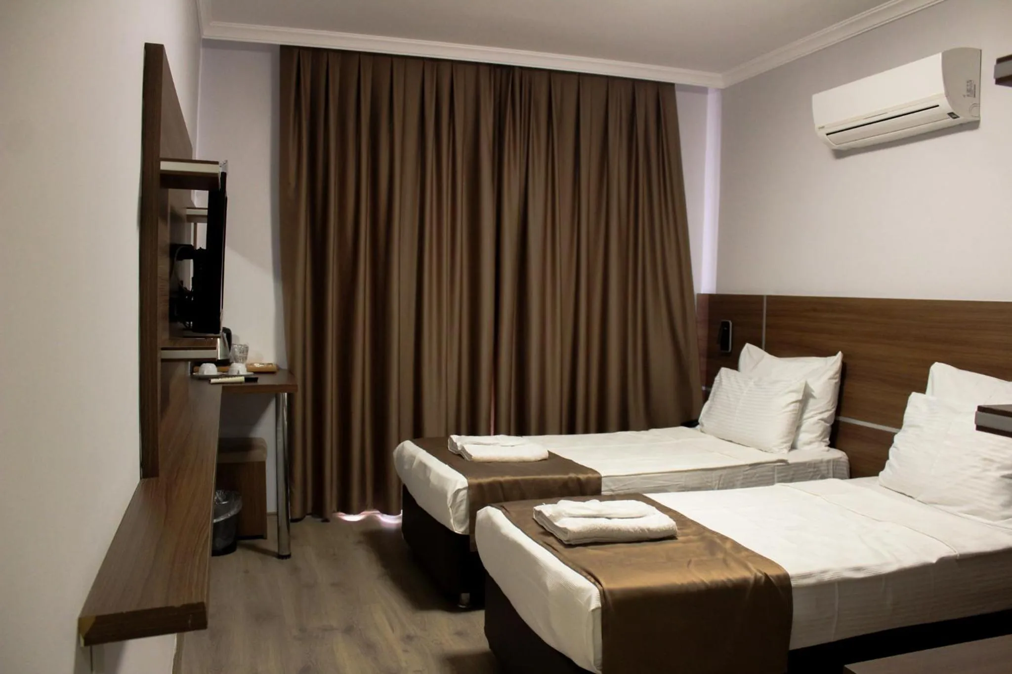 Bed in Gulluk Life Hotel