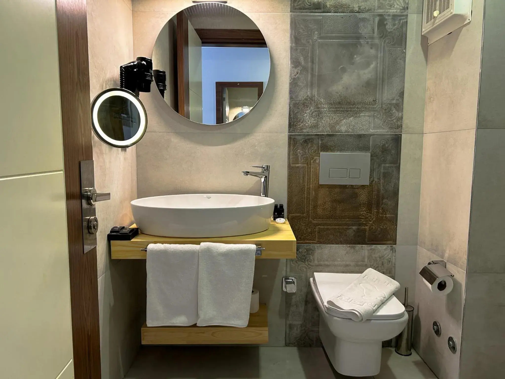 Economy Twin Room in Gulluk Life Hotel Economy Twin Room in Gulluk Life Hotel