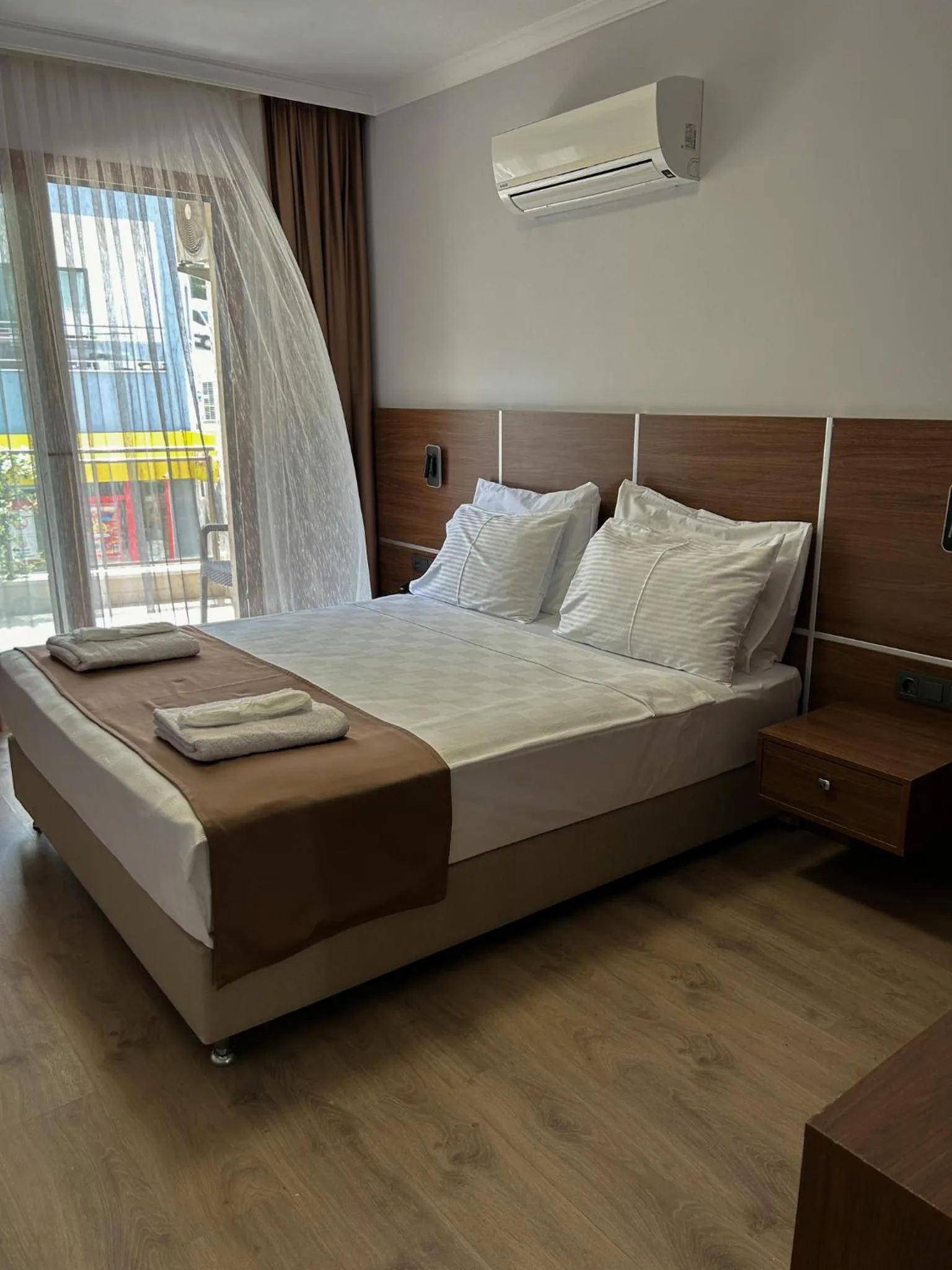 air conditioner in Gulluk Life Hotel
