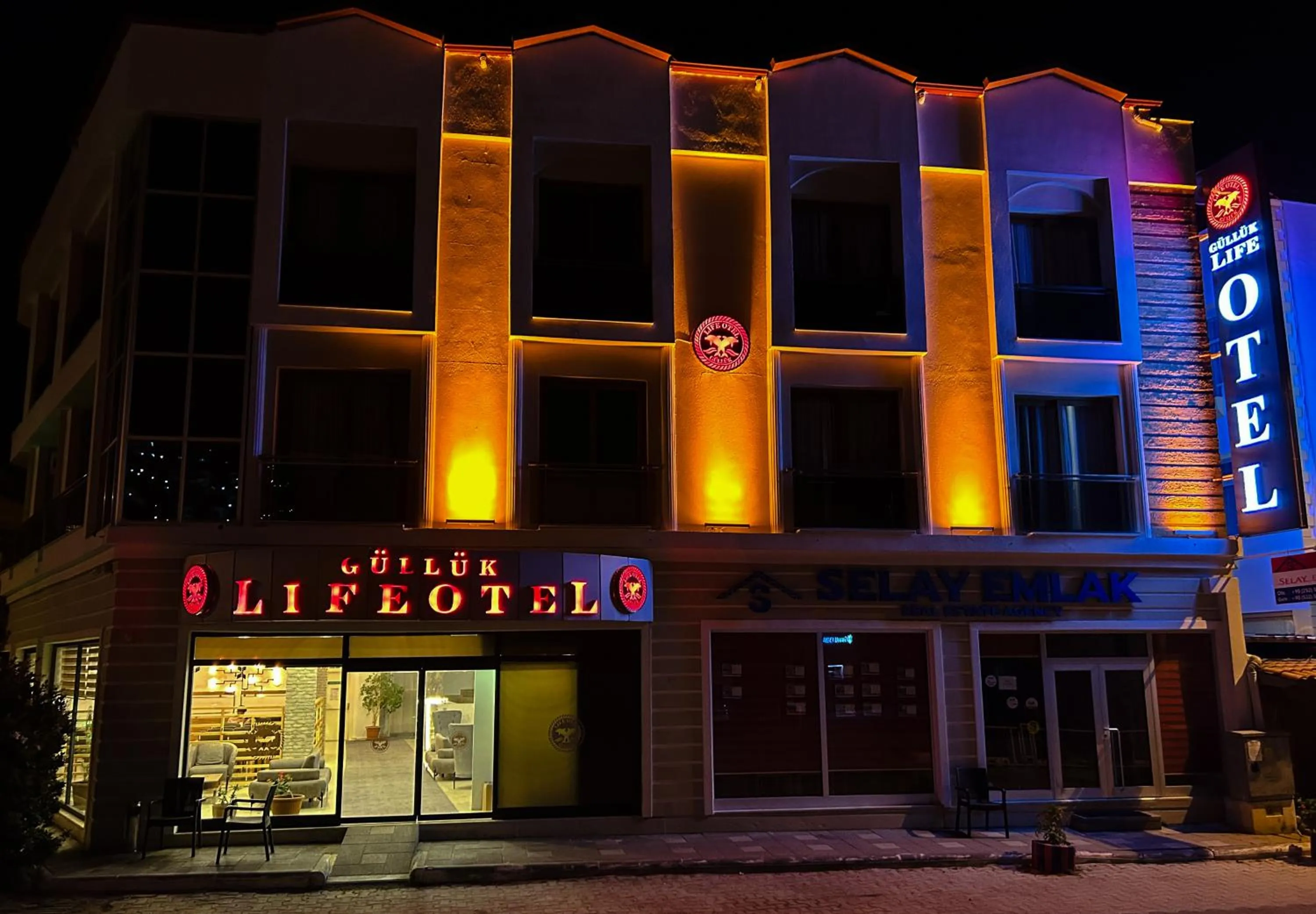 Property building in Gulluk Life Hotel